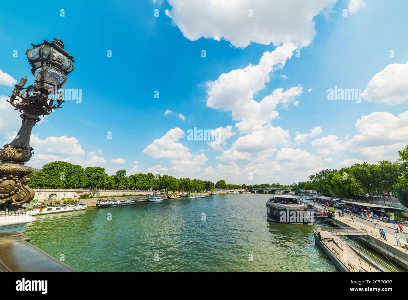 WHAT IS THE SEINE RIVER FAMOUS FOR visual data 5