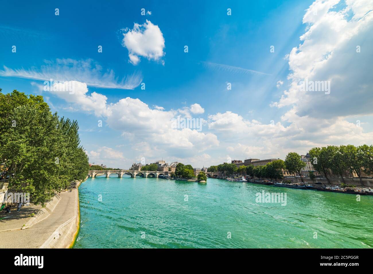 WHAT IS THE SEINE RIVER FAMOUS FOR visual data 7