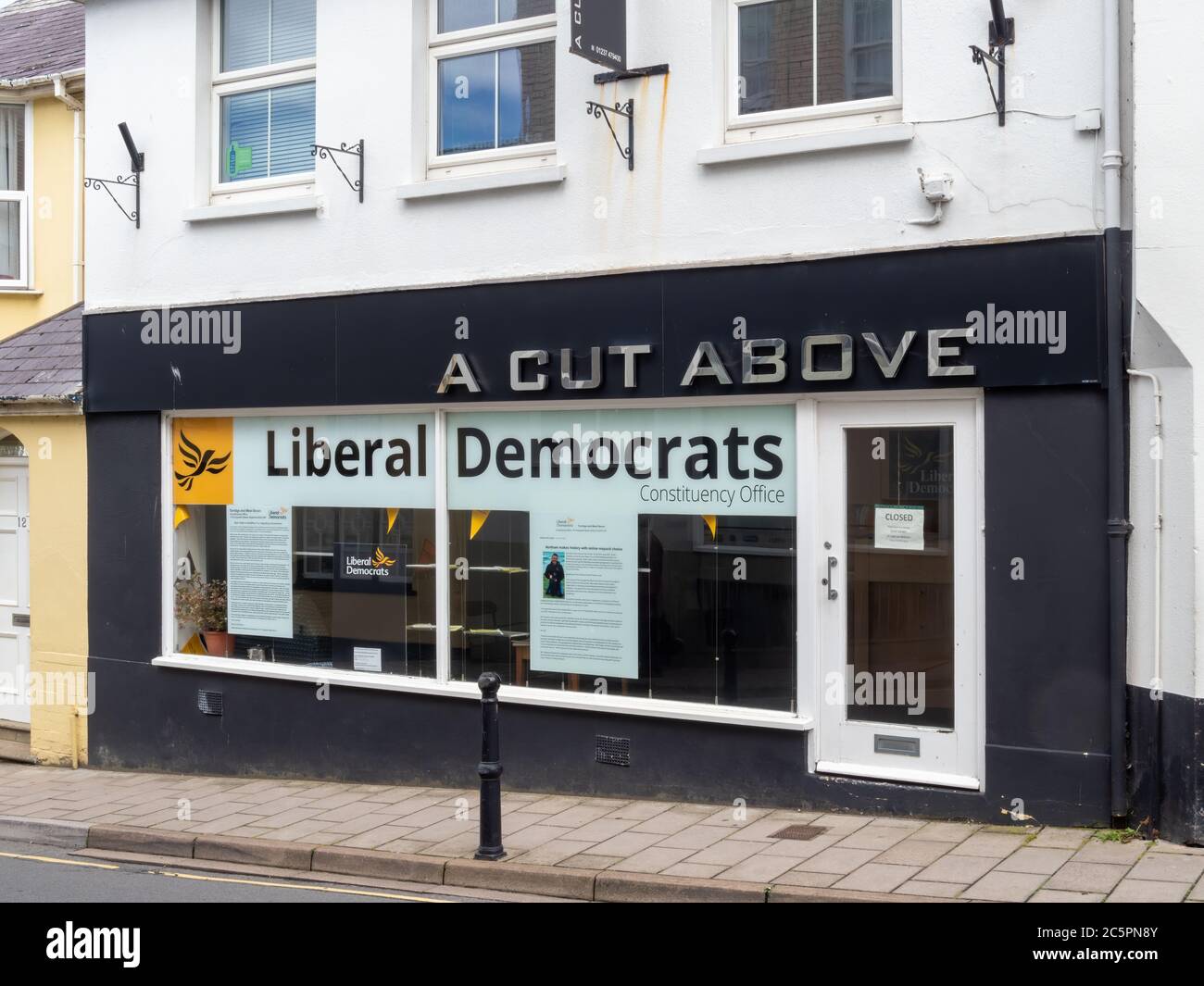 BIDEFORD, DEVON, UK - JULY 01 2020: Liberal Democrats' office, with hairdressers above. Stock Photo