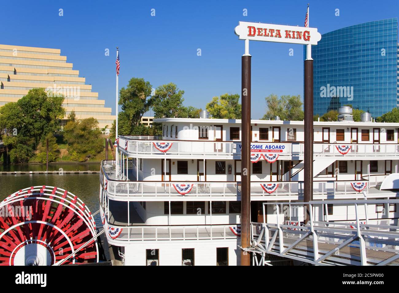 Delta King Paddle Steamer & Ziggurat building, Old Town Sacramento