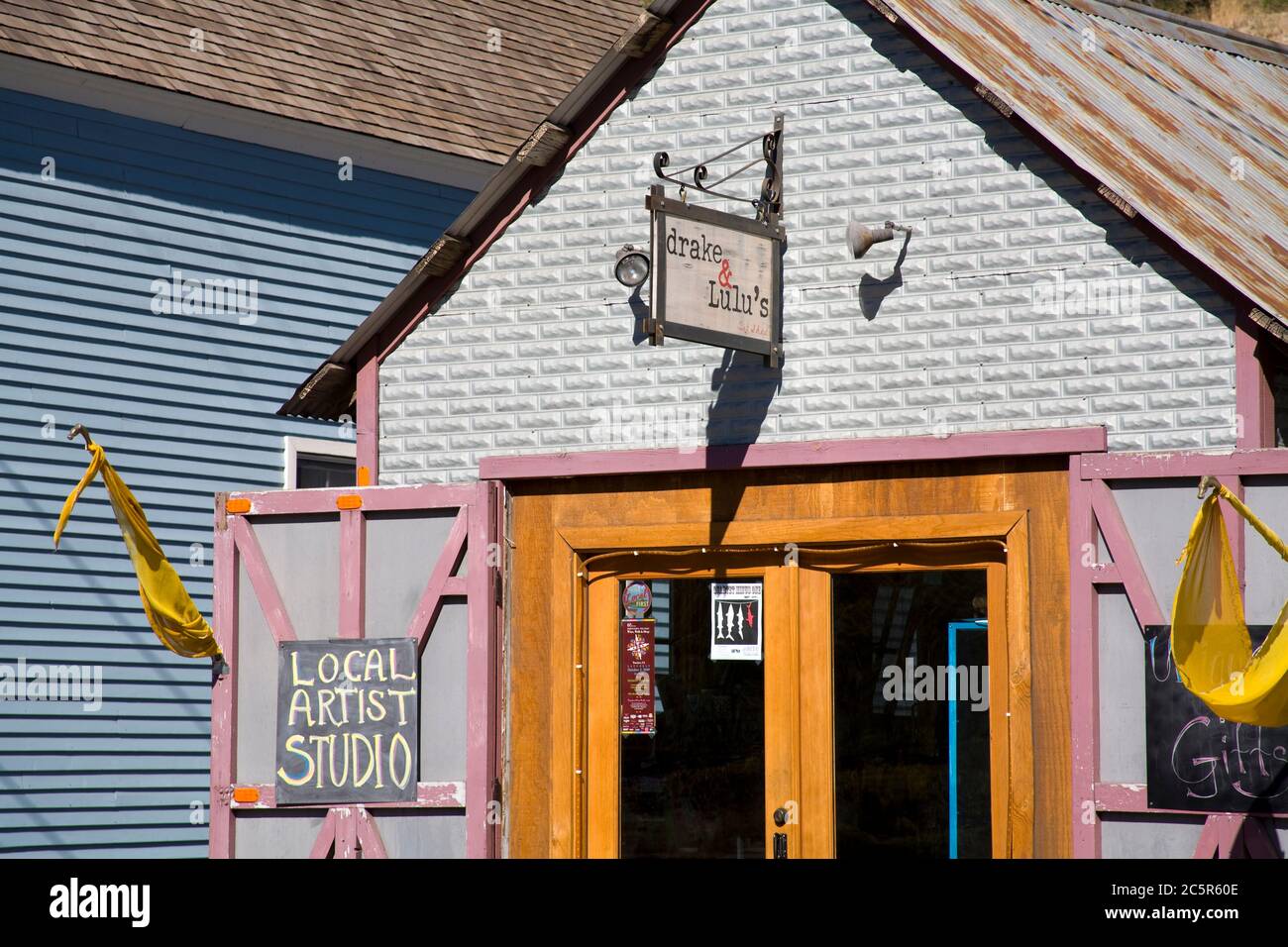 Art Gallery in Truckee, California, USA Stock Photo Alamy