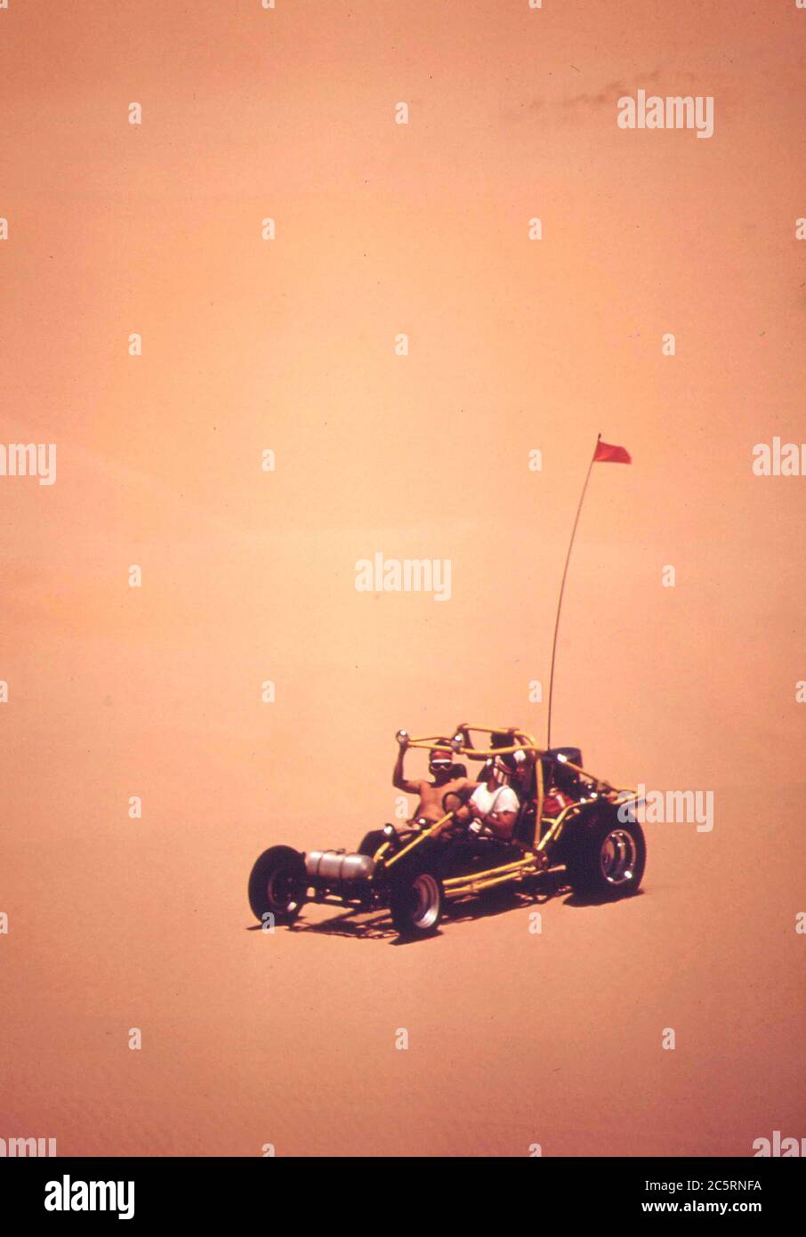 1970s dune buggy on sand dunes hi-res stock photography and images - Alamy