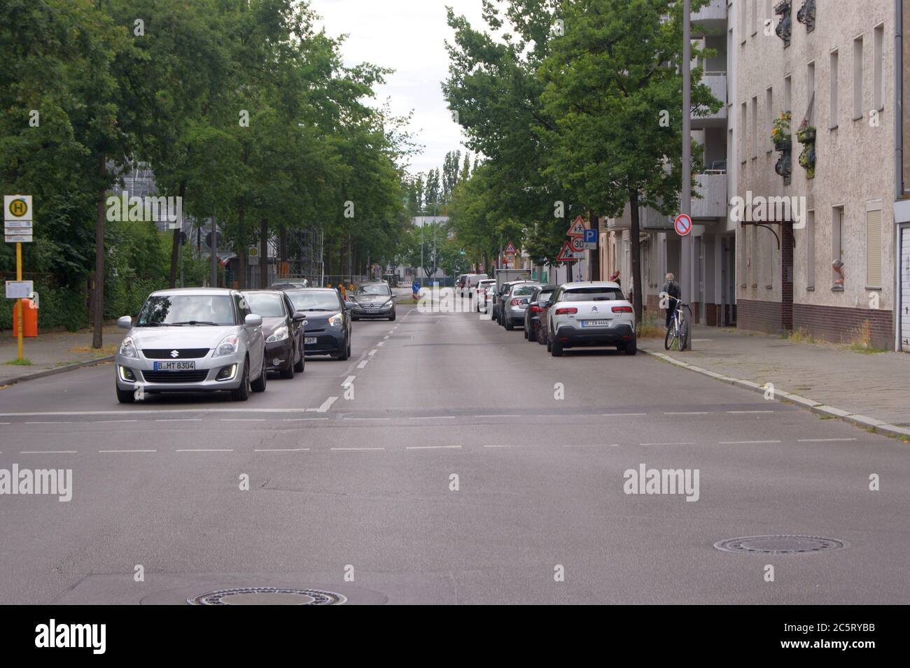 Seeburger Straße Ecke Päwesiner Weg in Berlin Spandau Stock Photo Alamy