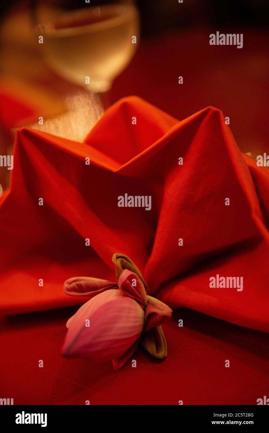 Dinner Napkin with flower and wine Stock Photo Alamy