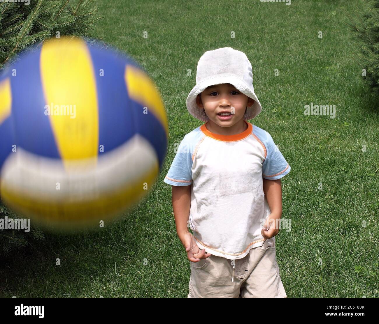3 years old boy playing soccer Stock Photo Alamy