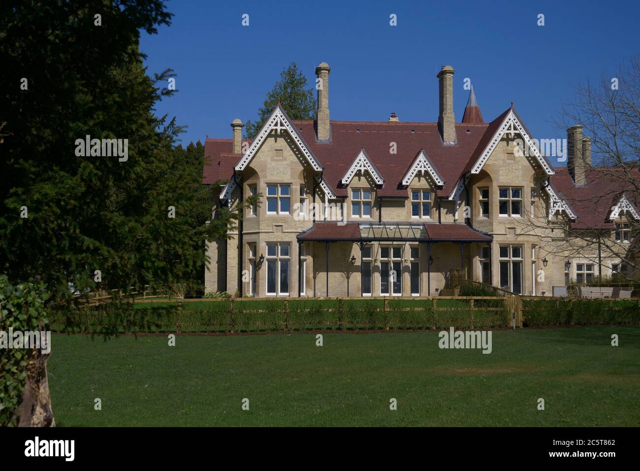 Berkeley homes maidenhead hires stock photography and images Alamy