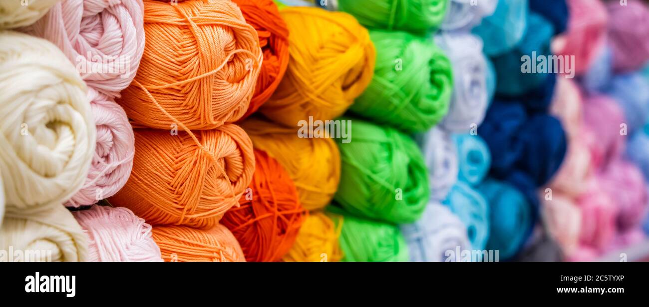 Yarn balls hi-res stock photography and images - Alamy