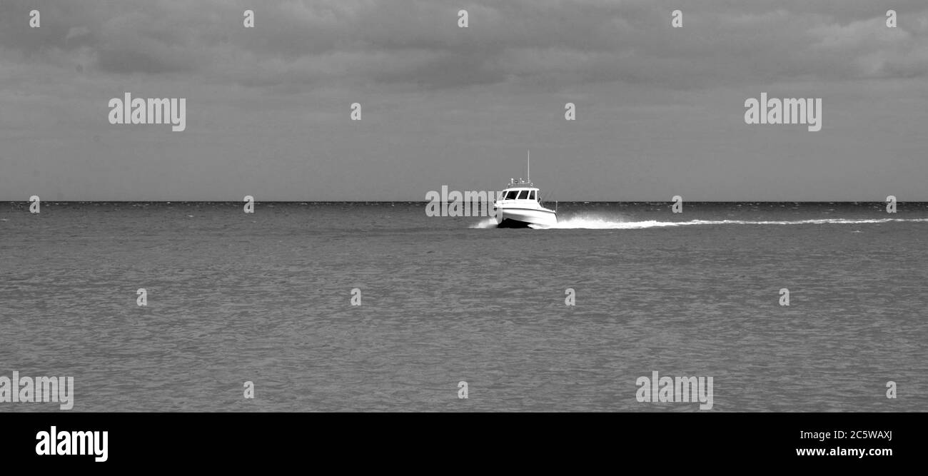 Deep sea trawlers fishing Black and White Stock Photos & Images - Alamy