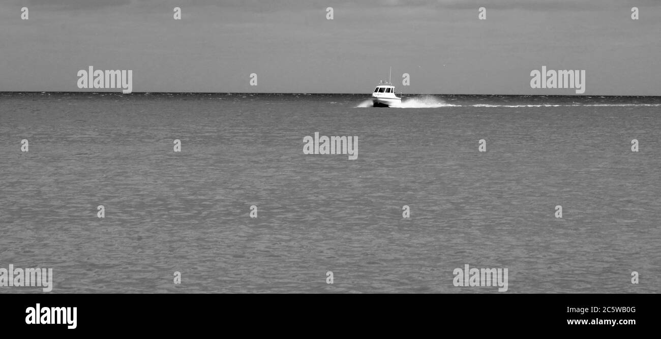 Deep sea trawlers fishing Black and White Stock Photos & Images - Alamy