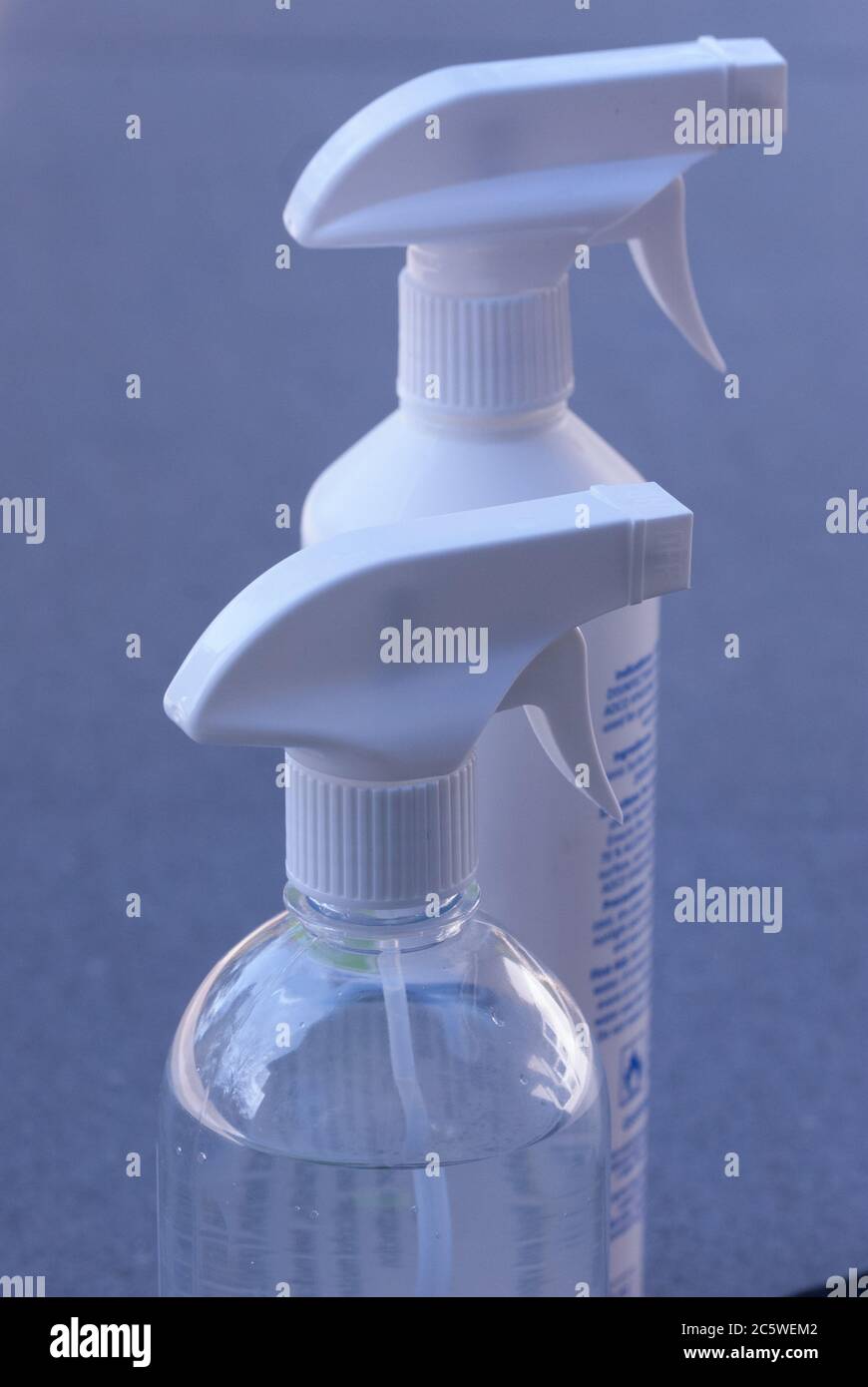 Hand sanitiser bottles hires stock photography and images Alamy