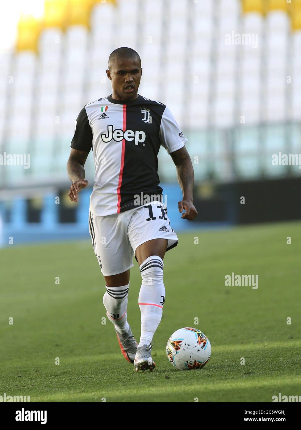 Kærlig Behandling Vædde 11 Douglas Costa de Souza (JUVENTUS) during Juventus vs Torino, Turin,  Italy, 04 Jul 2020 Stock Photo - Alamy