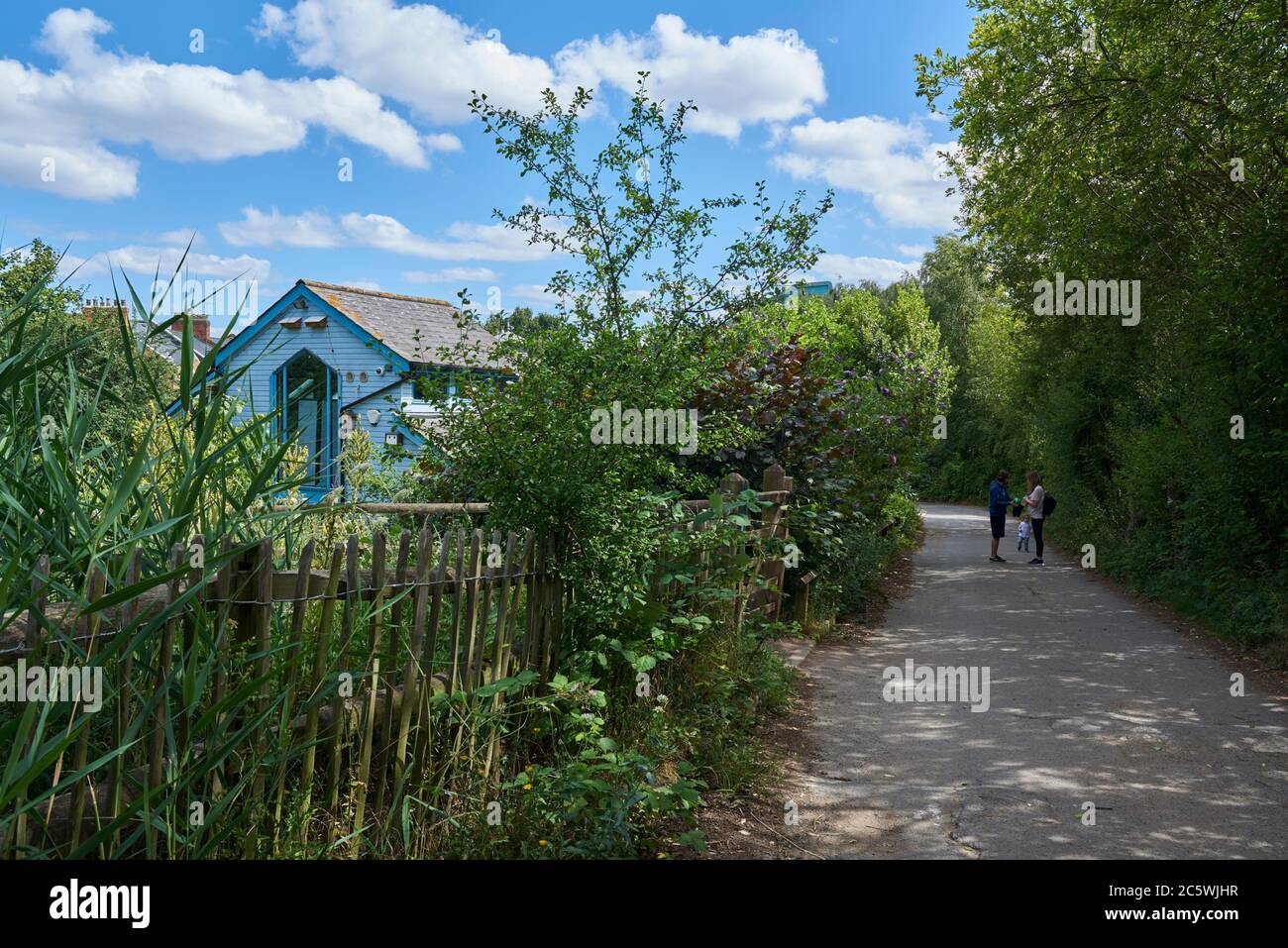 The Islington Ecology Centre and lane in Gillespie Park, Highbury, North London UK Stock Photo