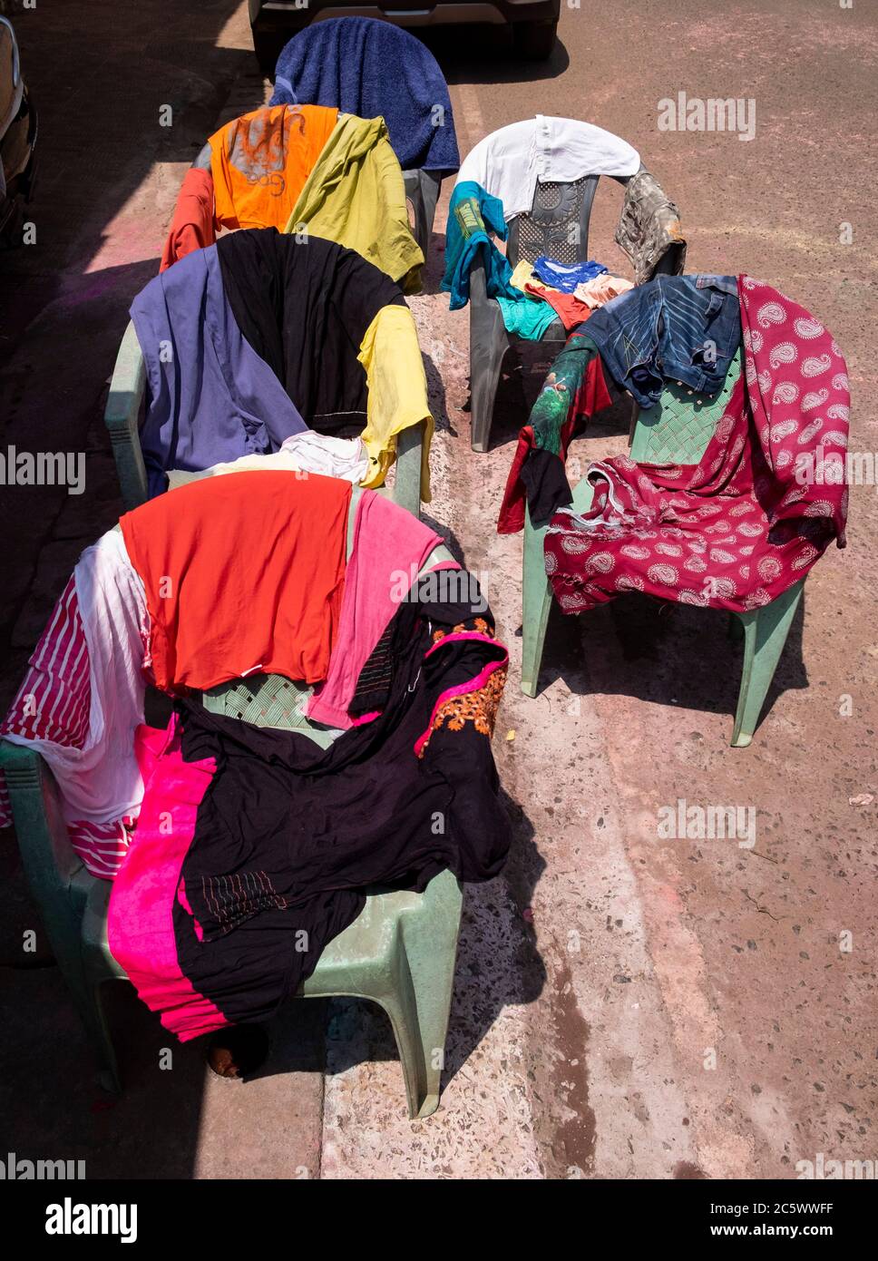 Drying wet clothing hires stock photography and images Alamy