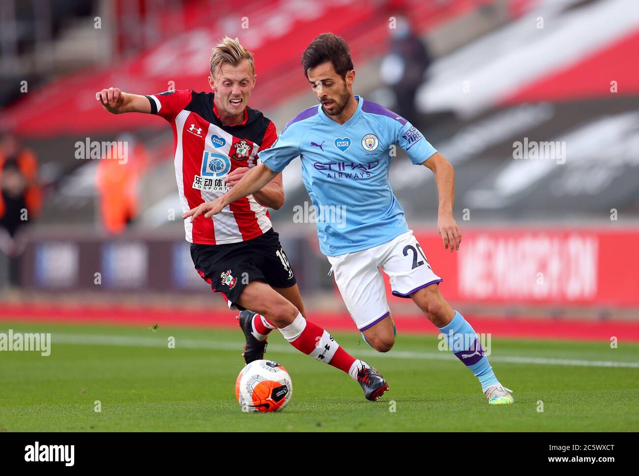 Southampton's James Ward-Prowse and Manchester City's Bernardo Silva (right) battle for the ball during the Premier League match at St Mary's Stadium, Southampton. Stock Photo