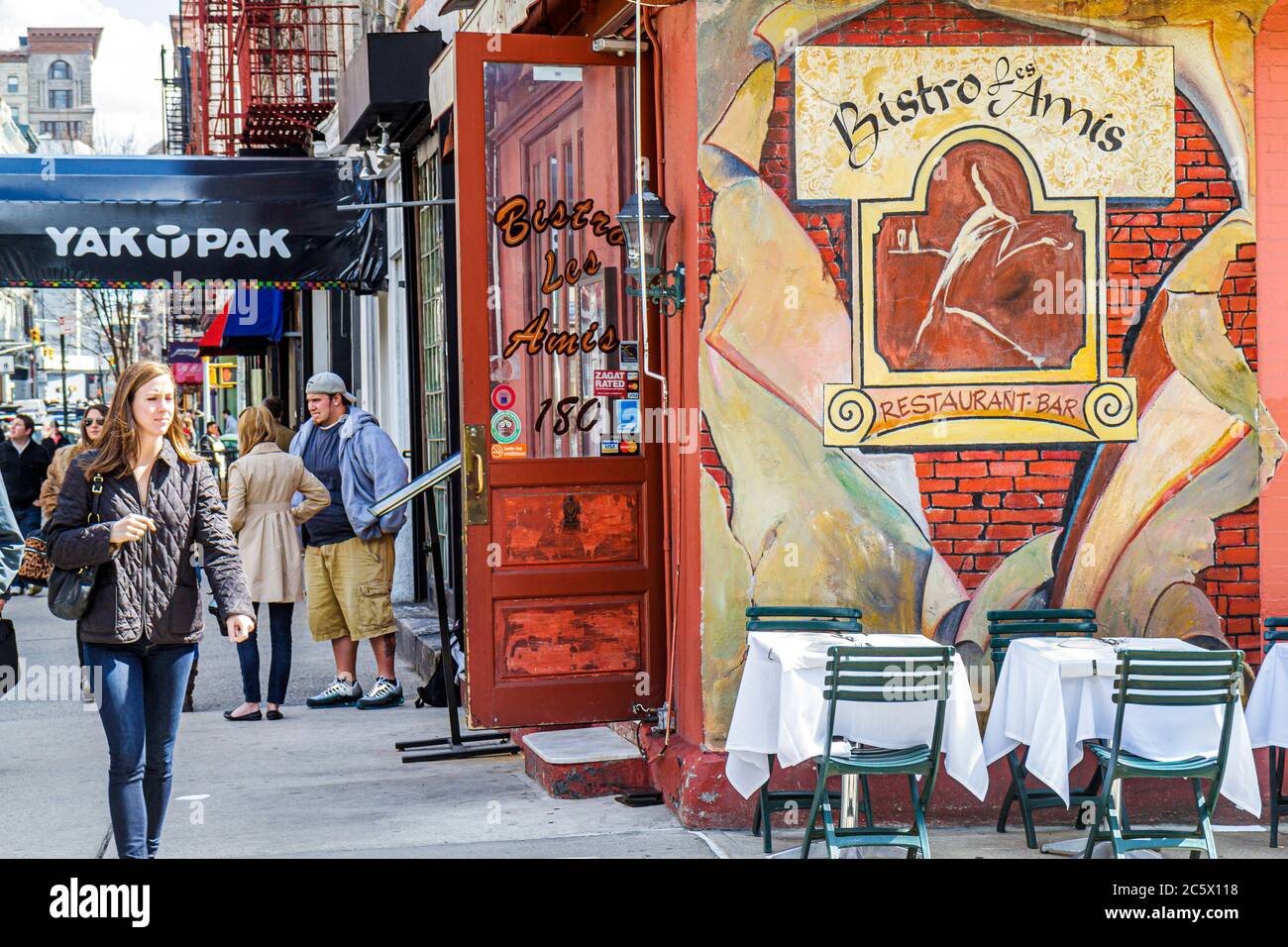 New York,New York City,NYC,Lower,Manhattan,SoHo,Spring Street,street