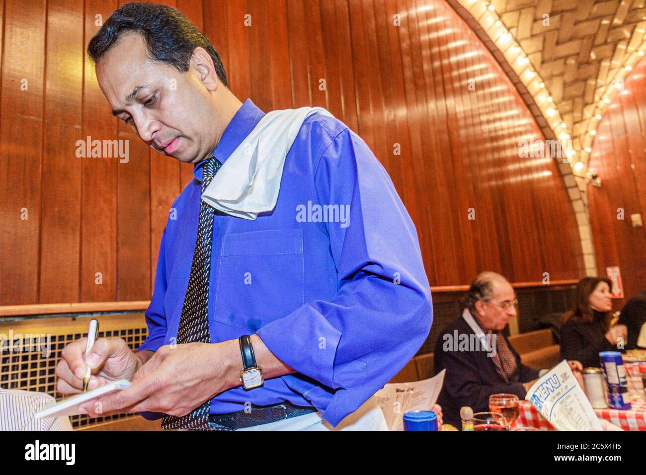 New York,New York City,NYC,Manhattan,Midtown,42nd Street,Grand Central