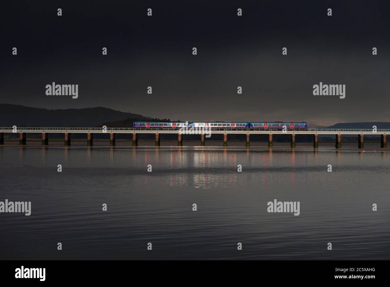 Transpennine train viaduct hi-res stock photography and images - Alamy