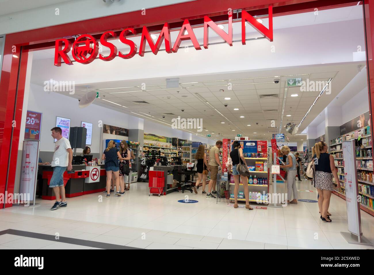 POLAND, BYDGOSZCZ - January 14, 2022: Rossmann Drogeria Parfumeria Cosmetic  Shop. Signage of Germany's second-largest drug store chain Stock Photo