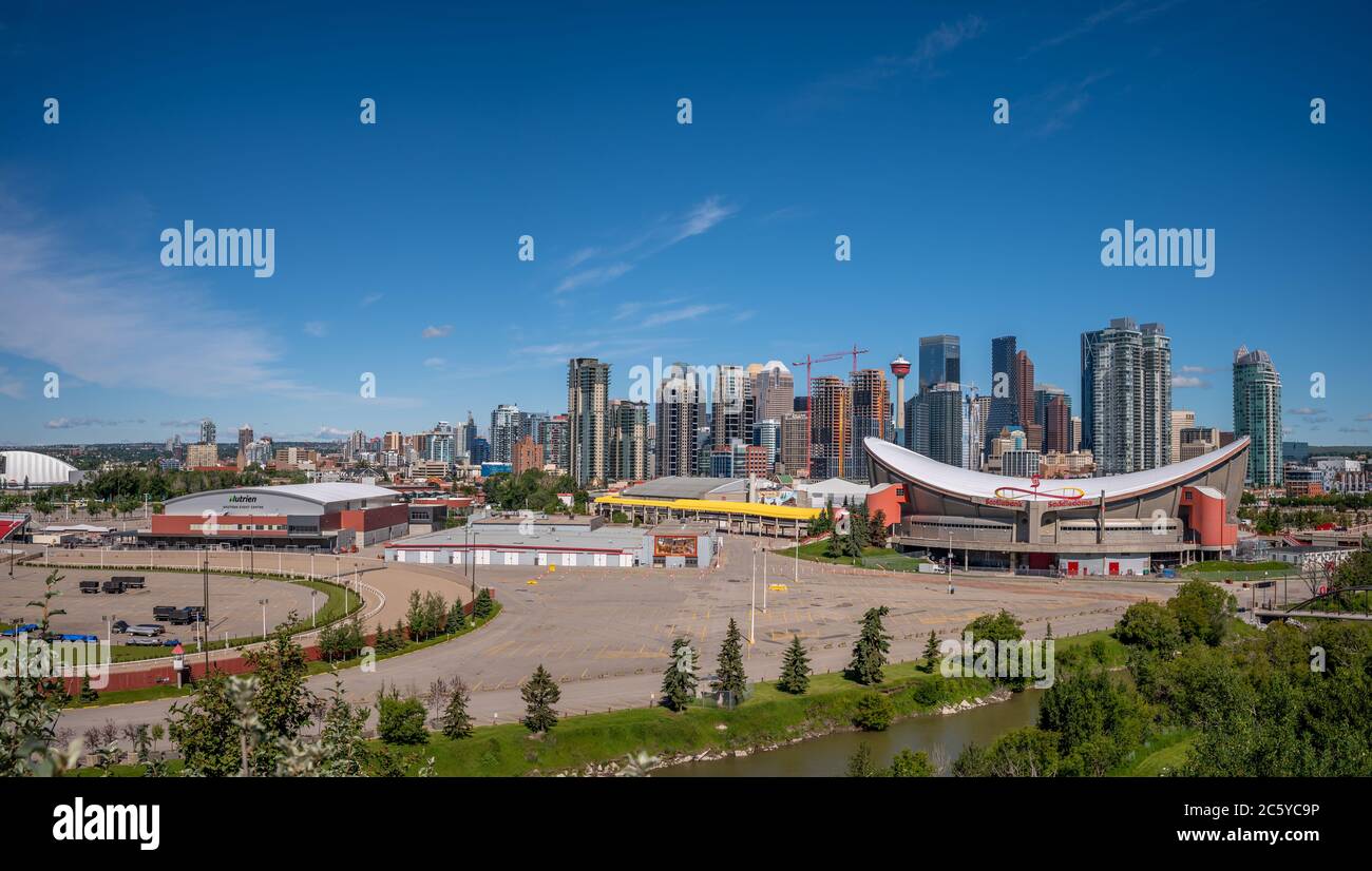 Calgary, Alberta - July 5, 2020: Calgary's Scotiabank Saddledome and the downtown skyline. The Saddledome is scheduled to be replaced in the near futu Stock Photo