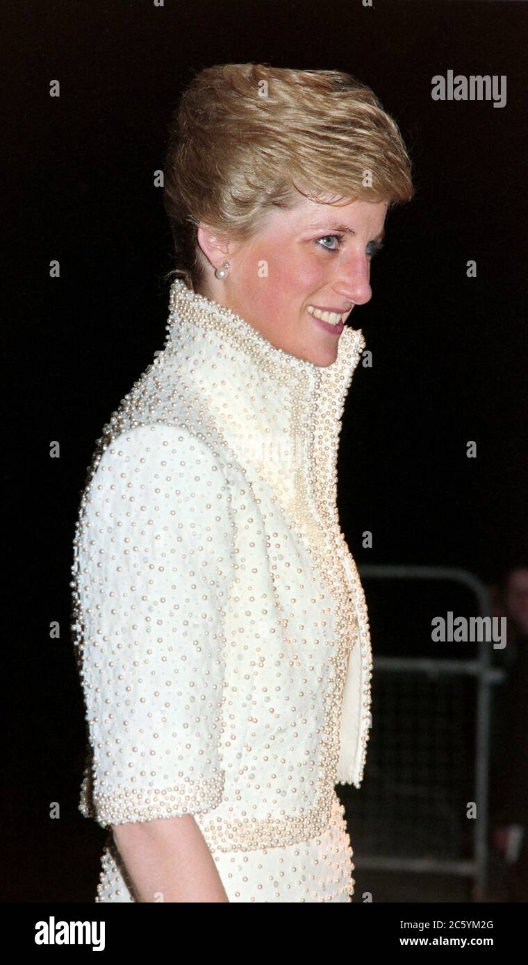 ARCHIVE: LONDON, UK:  c. 1989: HRH Diana, Princess of Wales. File photo © Paul Smith/Featureflash Stock Photo