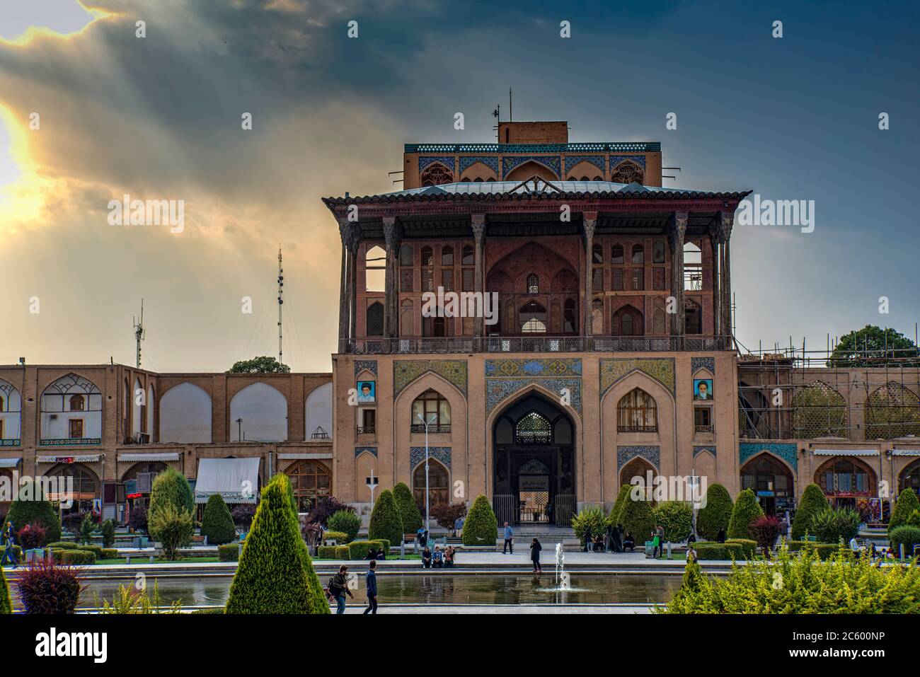 Sunset at Ali Qapu Palace, Naqsh-e Jahan Square, Isfahan, Iran Stock Photo