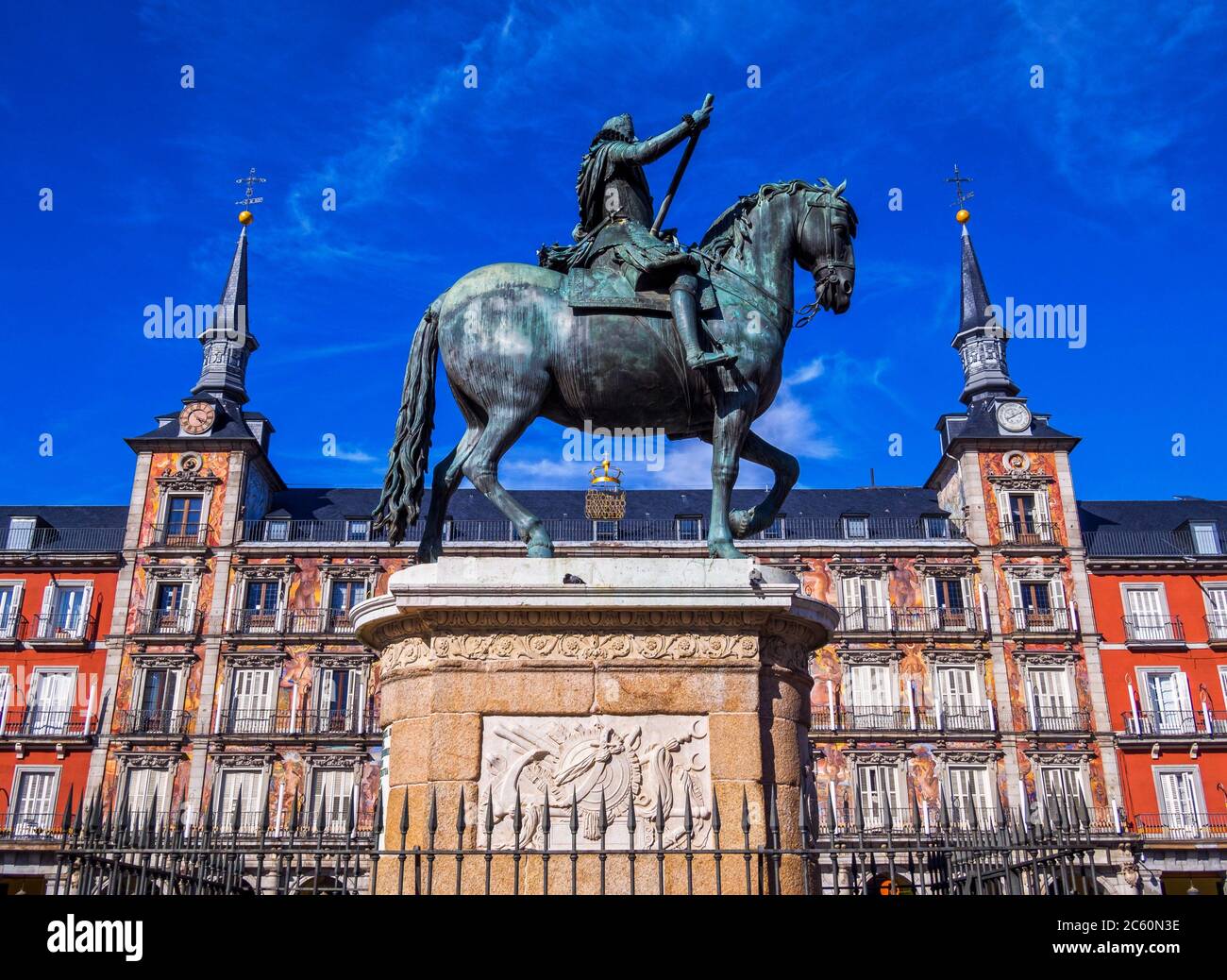 La estatua de felipe iii hi-res stock photography and images - Alamy
