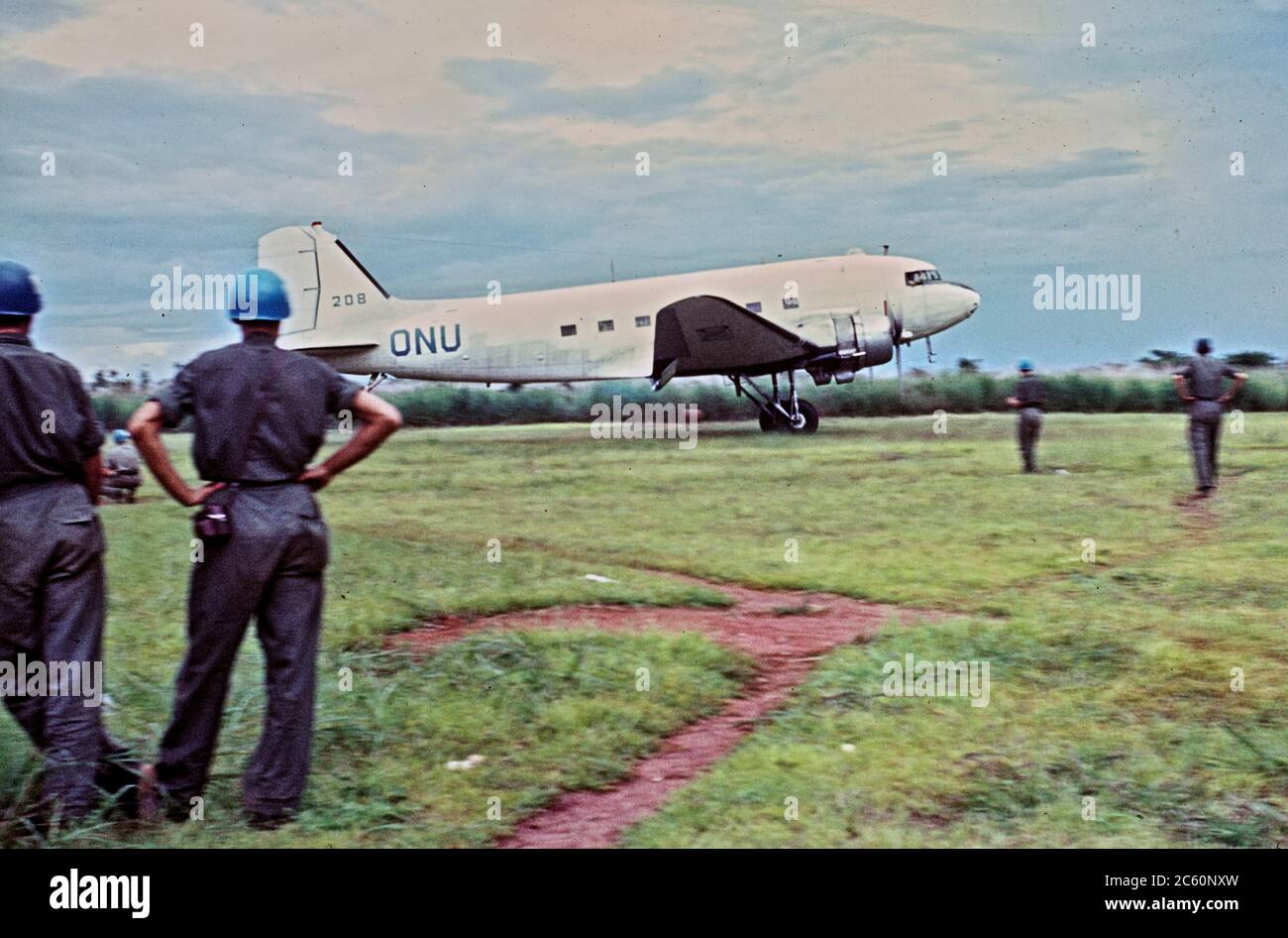 Douglas Dakota DC-3 C-47, swedish UN force at the kamina base in kongo 1963 Stock Photo