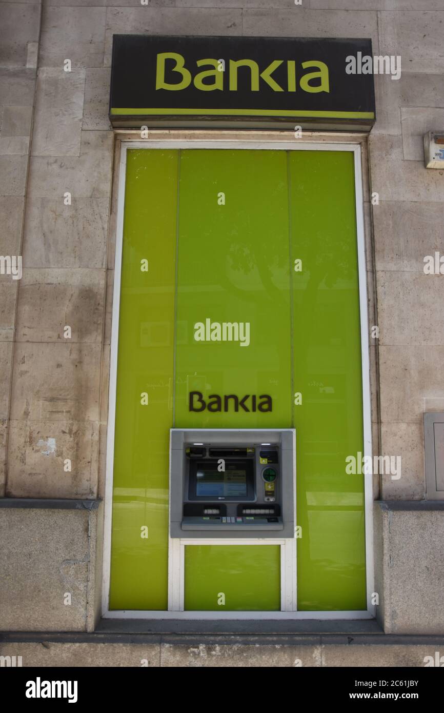 Bank in spain hi-res stock photography and images - Alamy