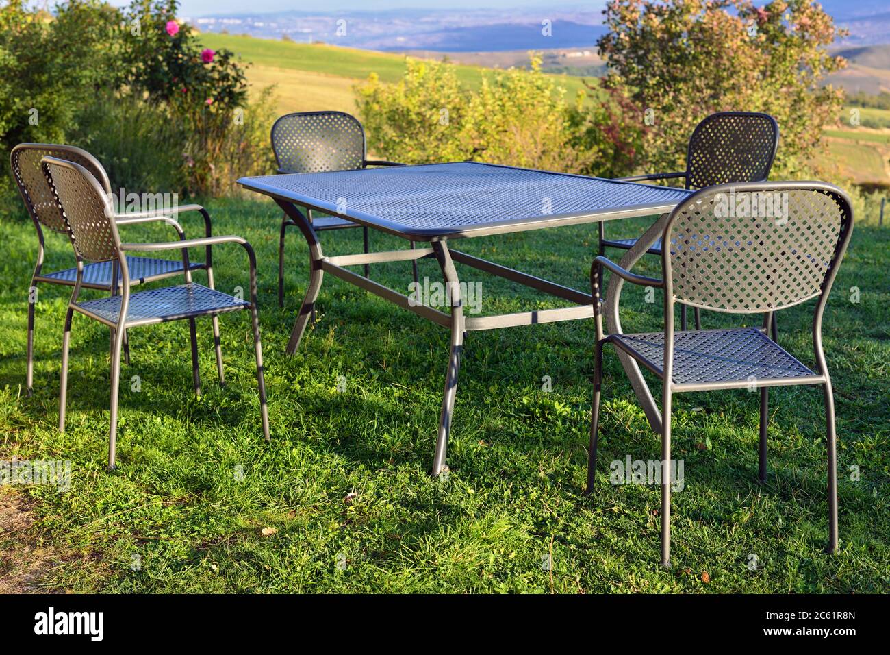 chairs for picnic table