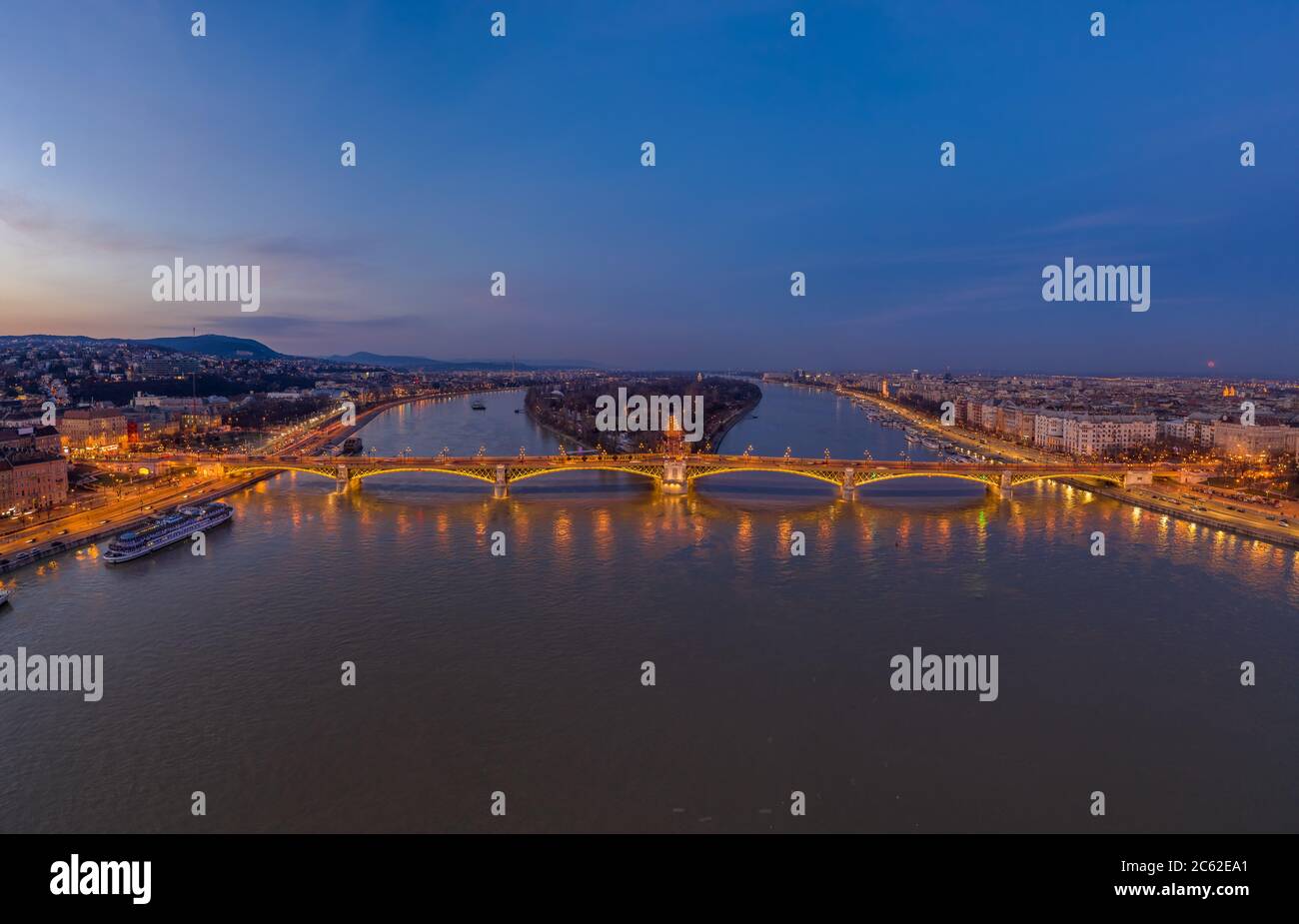 Sunset on margaret bridge hi-res stock photography and images - Alamy
