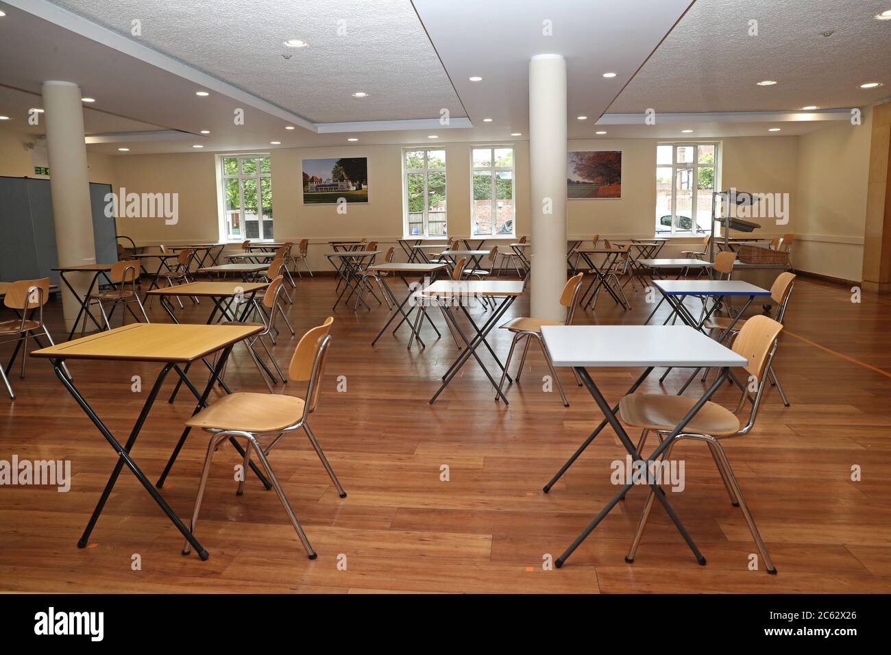 Hospital canteen hires stock photography and images Alamy