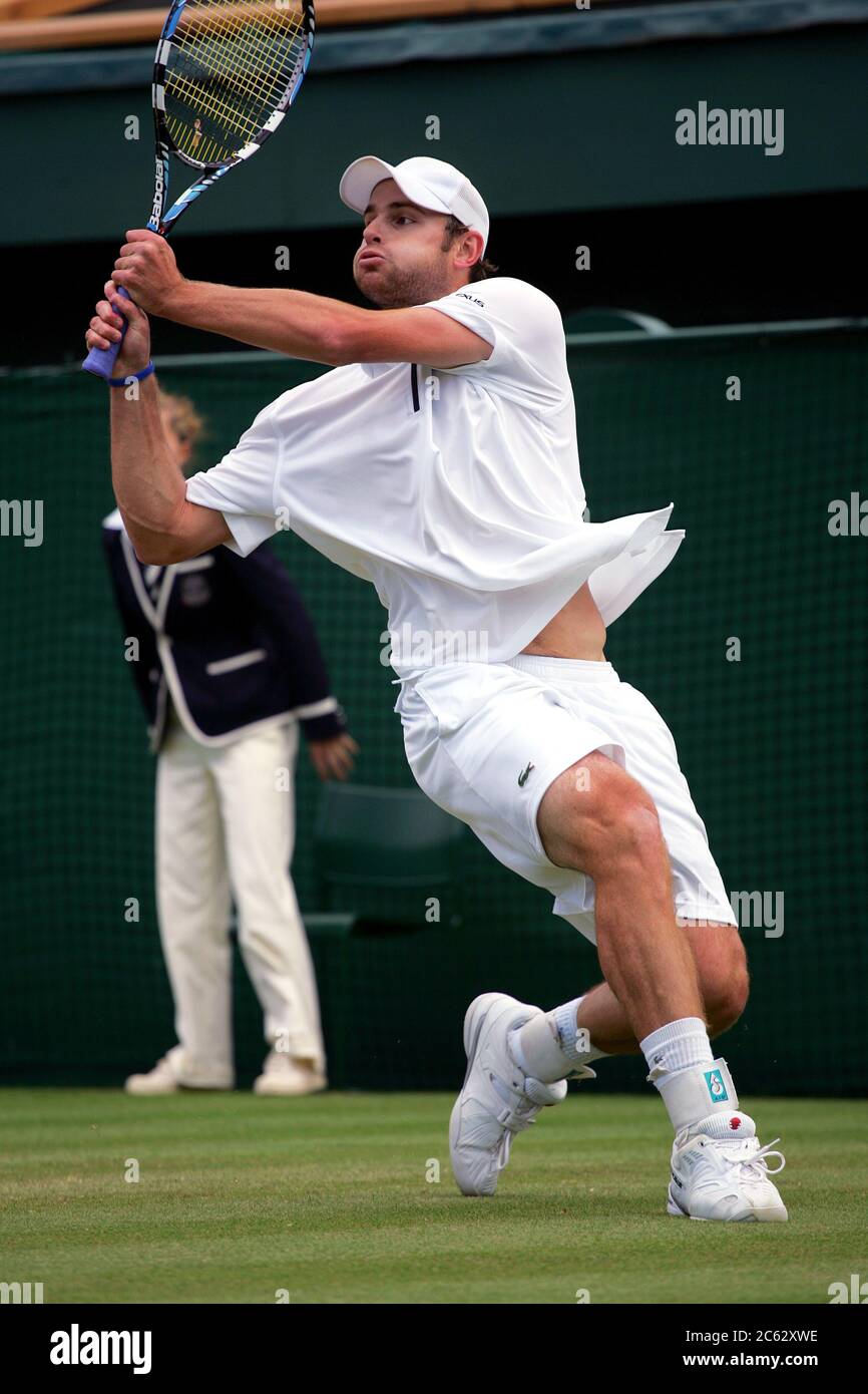 Andy Roddick in action against Paul-Henri Mathieu during their fourth round match at Wimbledon in 2007. Stock Photo