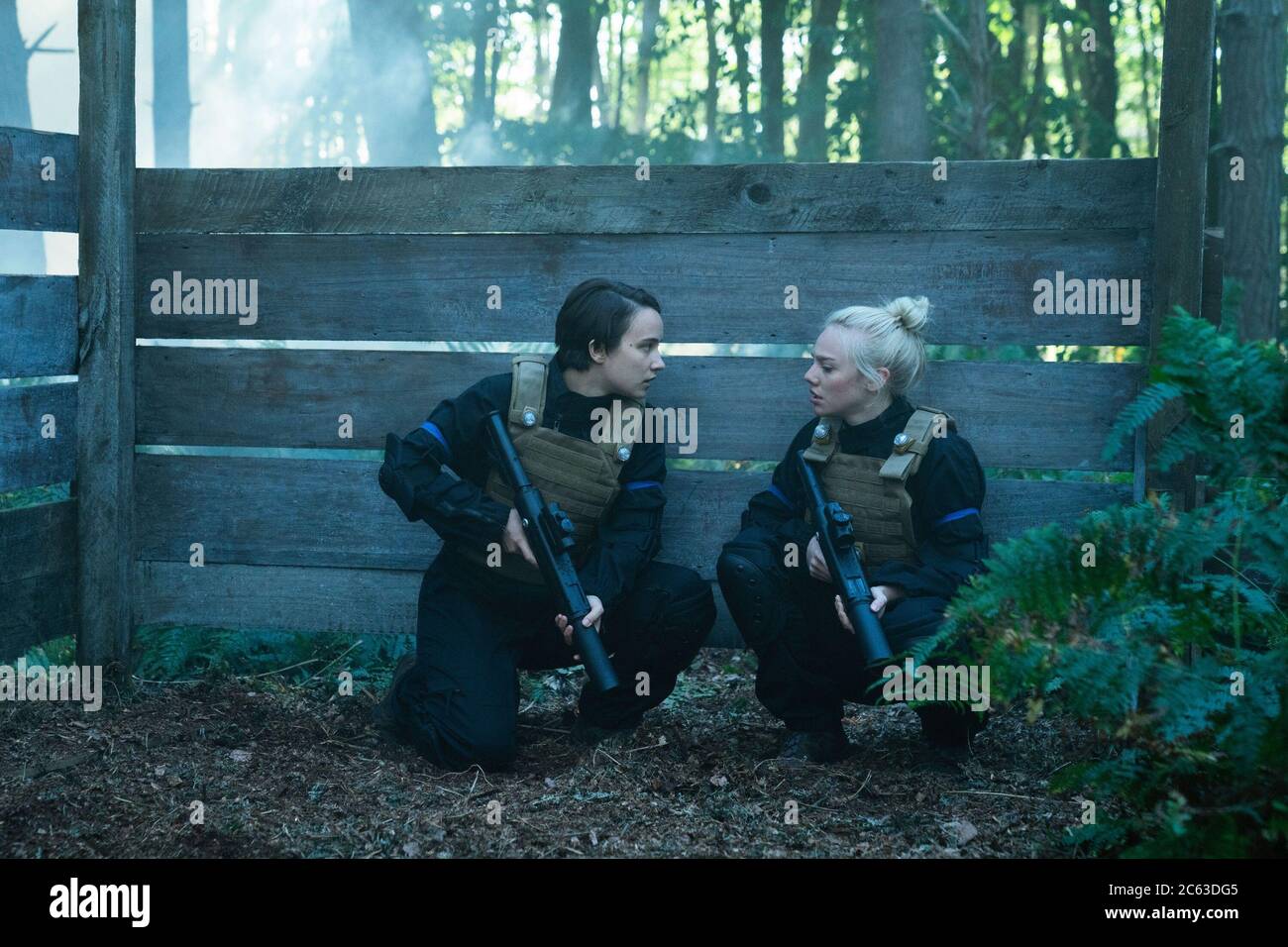 HANNA, from left: Gianna Kiehl, Esme Creed-Miles, (Season 2, ep. 205 ...