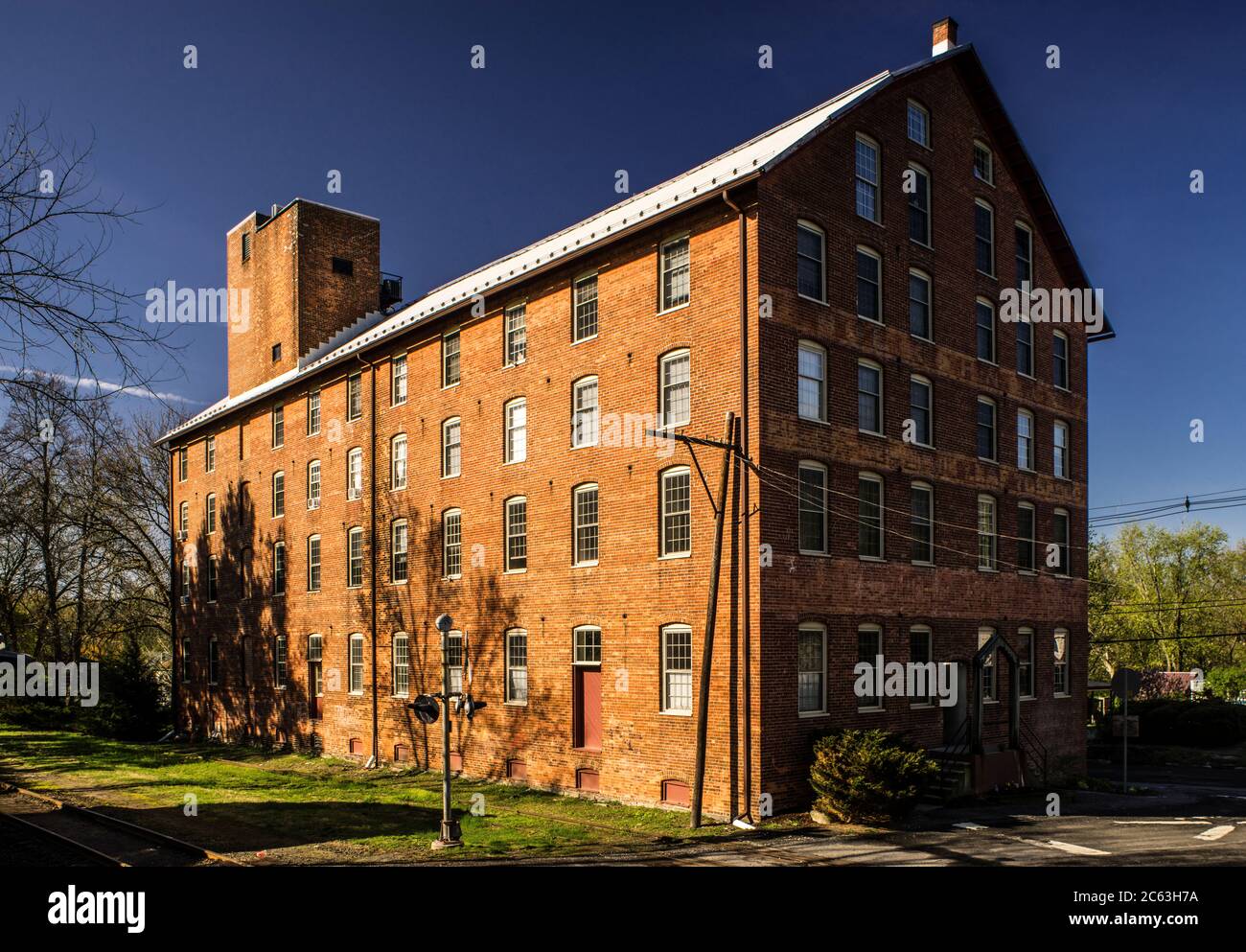 J s halpine tobacco warehouse hires stock photography and images Alamy
