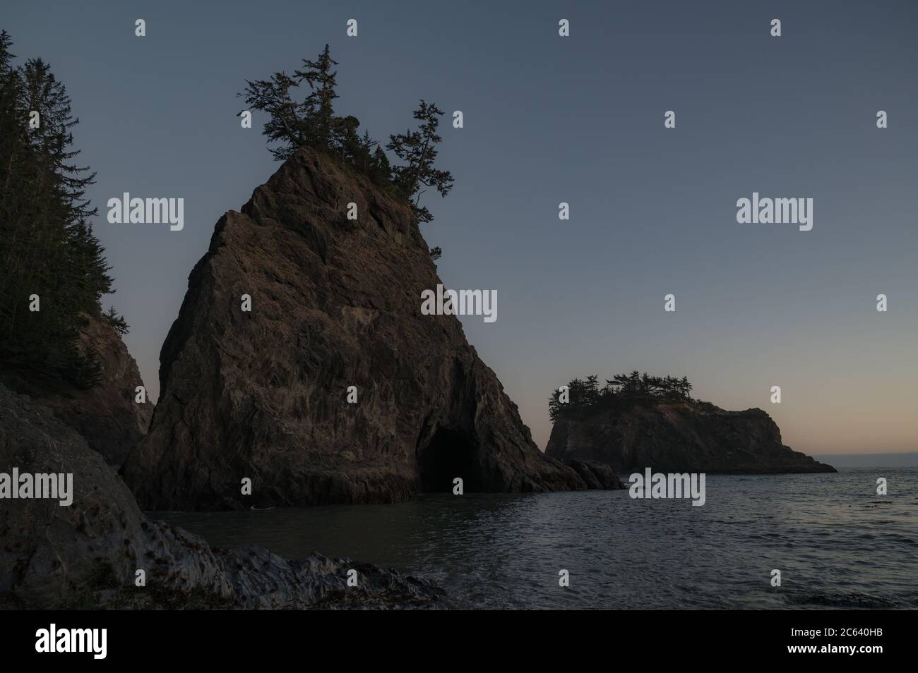 Beautiful sea stacks at the Oregon Coast Stock Photo Alamy