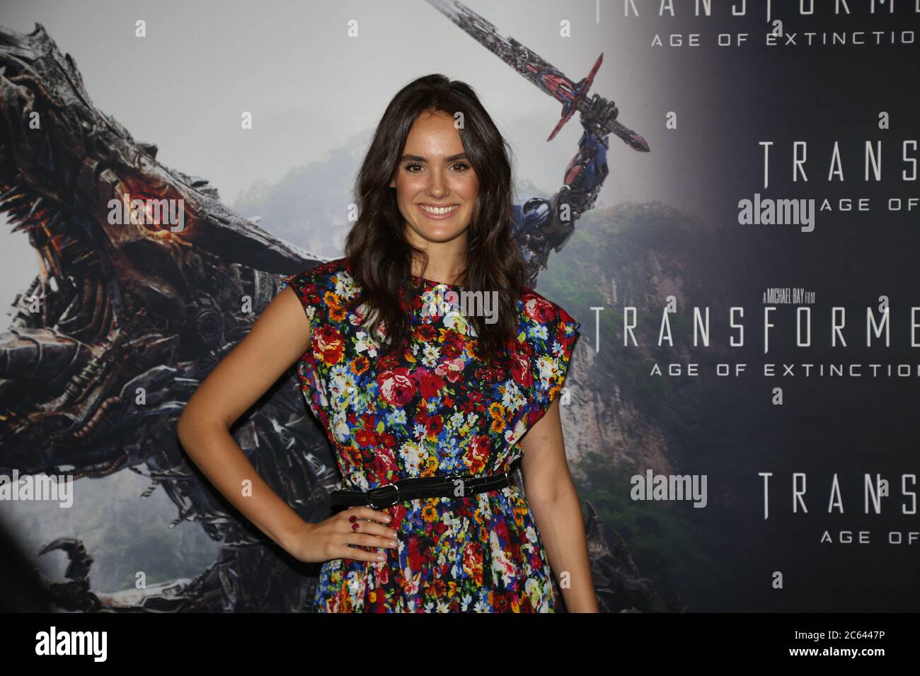 Home & Away actress Cassie Howarth walks the red carpet at the