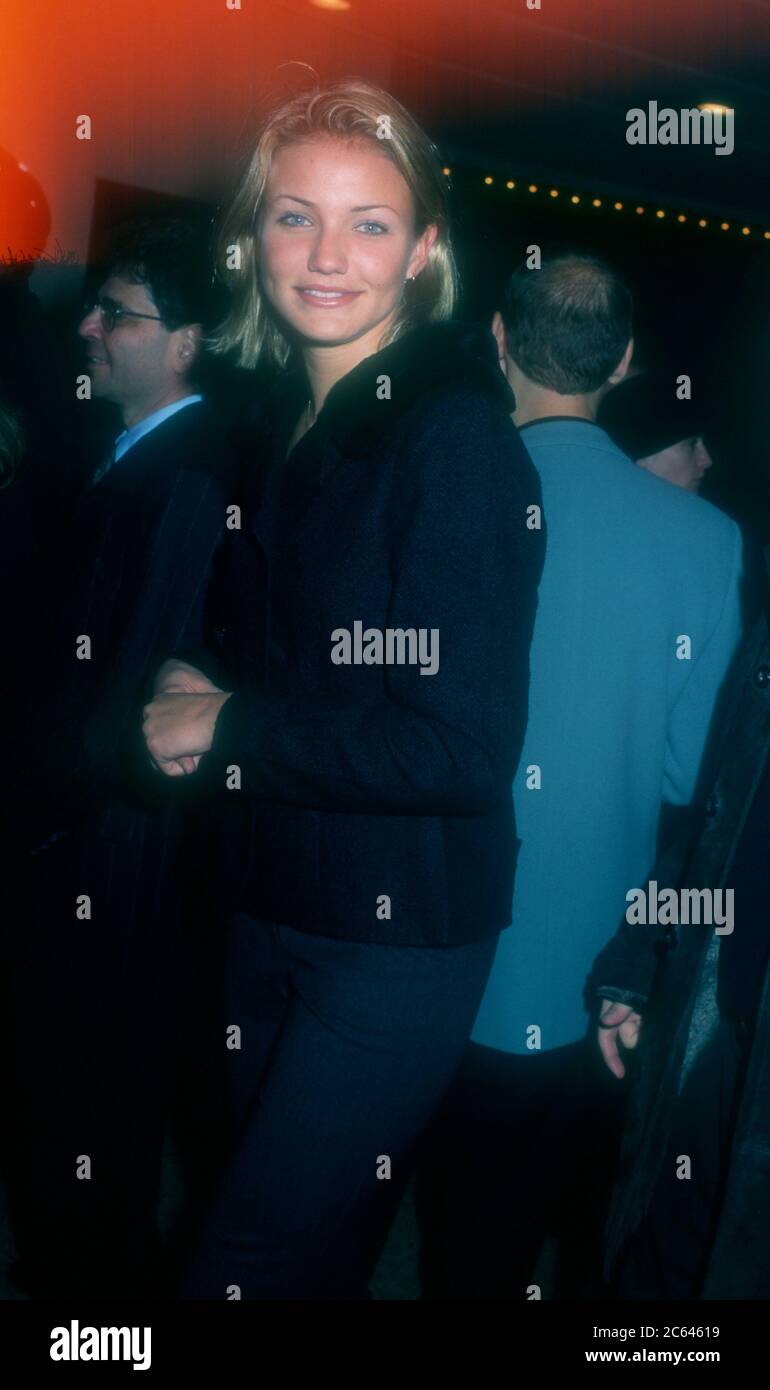 Westwood, California, USA 13th December 1995 Actress Cameron Diaz attends Universal Pictures' '12 Monkeys' Premiere on December 13, 1995 at Mann Bruin Theatre in Westwood, California, USA. Photo by Barry King/Alamy Stock Photo Stock Photo