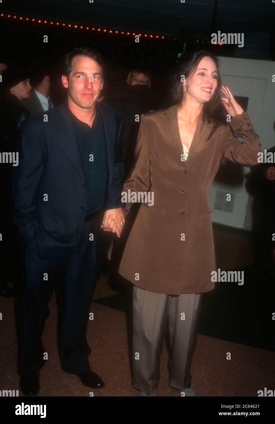 Westwood, California, USA 13th December 1995 Actor Brian Benben and actress Madeleine Stowe attend Universal Pictures' '12 Monkeys' Premiere on December 13, 1995 at Mann Bruin Theatre in Westwood, California, USA. Photo by Barry King/Alamy Stock Photo Stock Photo