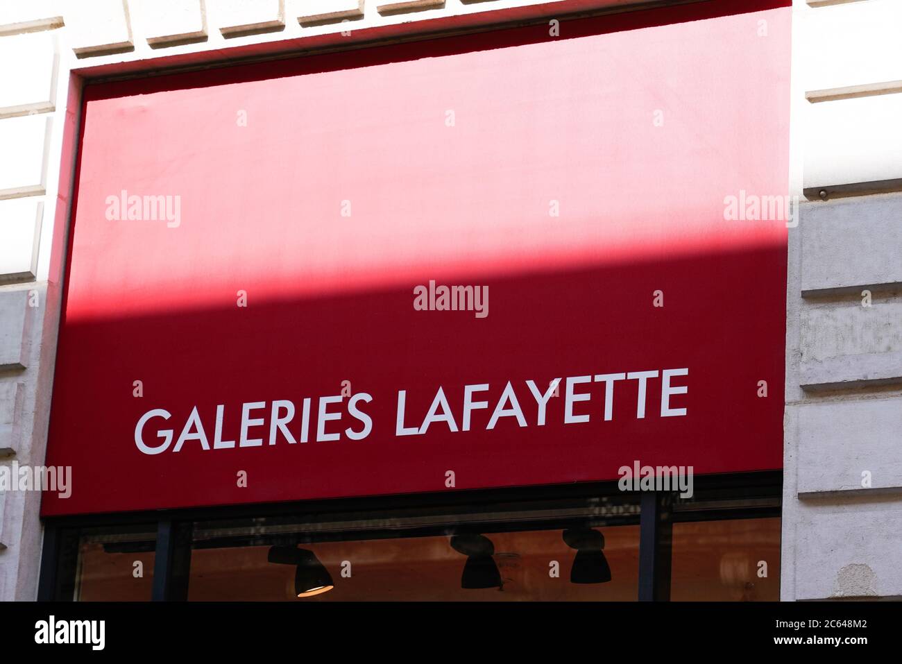 Galeries lafayette logo hires stock photography and images Alamy