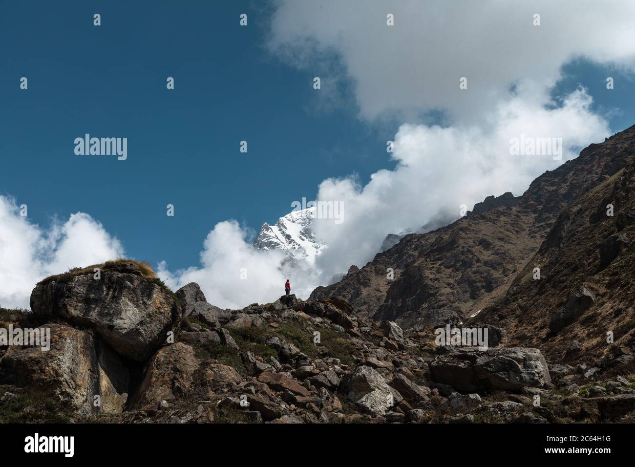 Camping in the snowy on site hi-res stock photography and images - Alamy