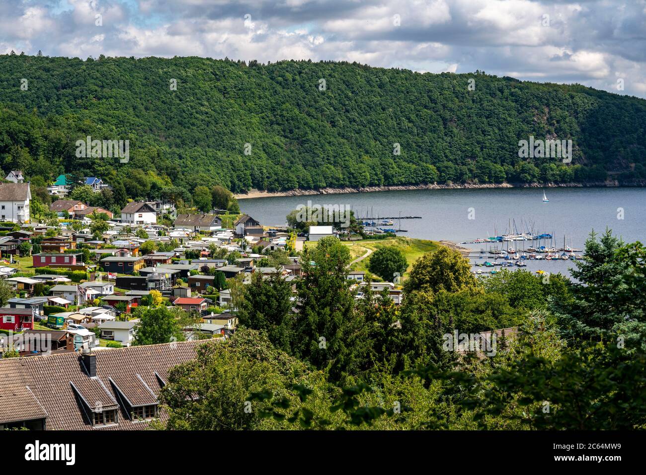 Rursee lake, reservoir, the village Woffelsbach, camping site, permanent  campers, Nationalpark Eifel, NRW, Germany Stock Photo - Alamy
