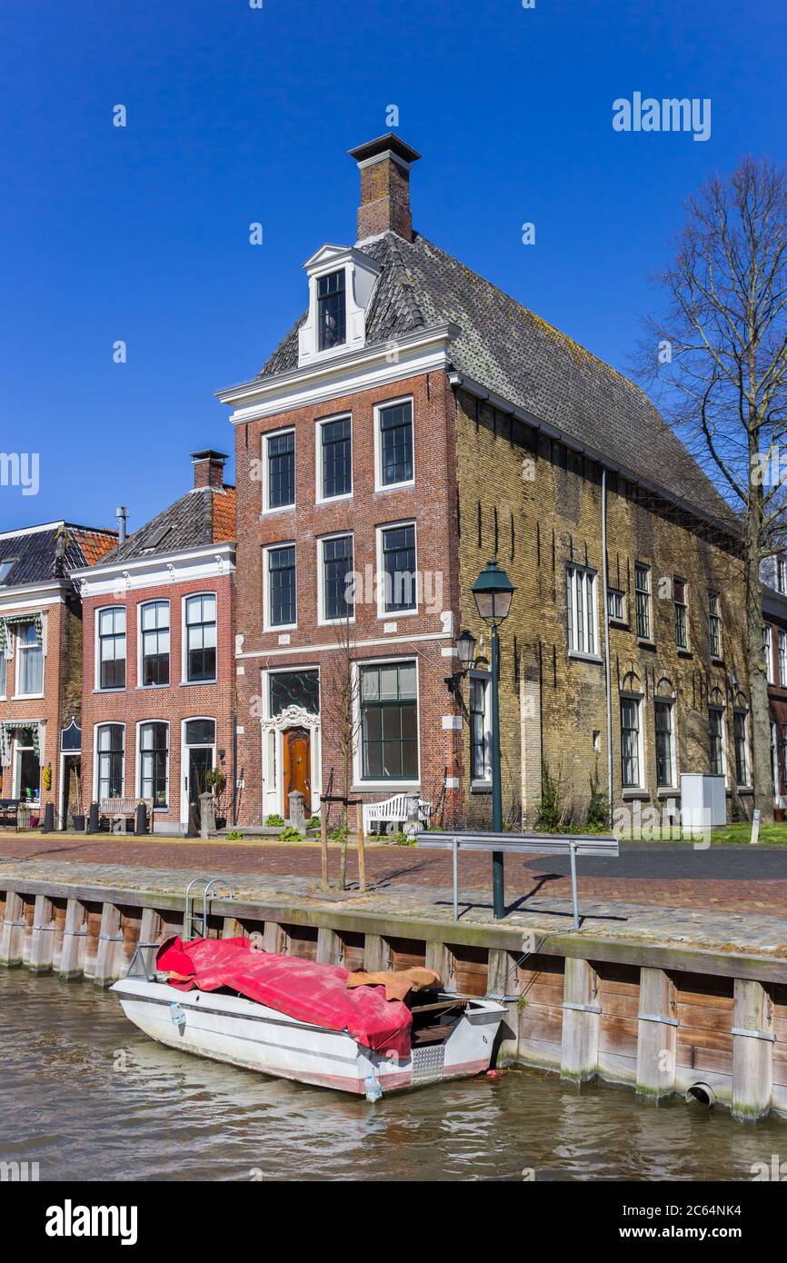 Historic houses at the quay in Harlingen, Netherlands Stock Photo Alamy