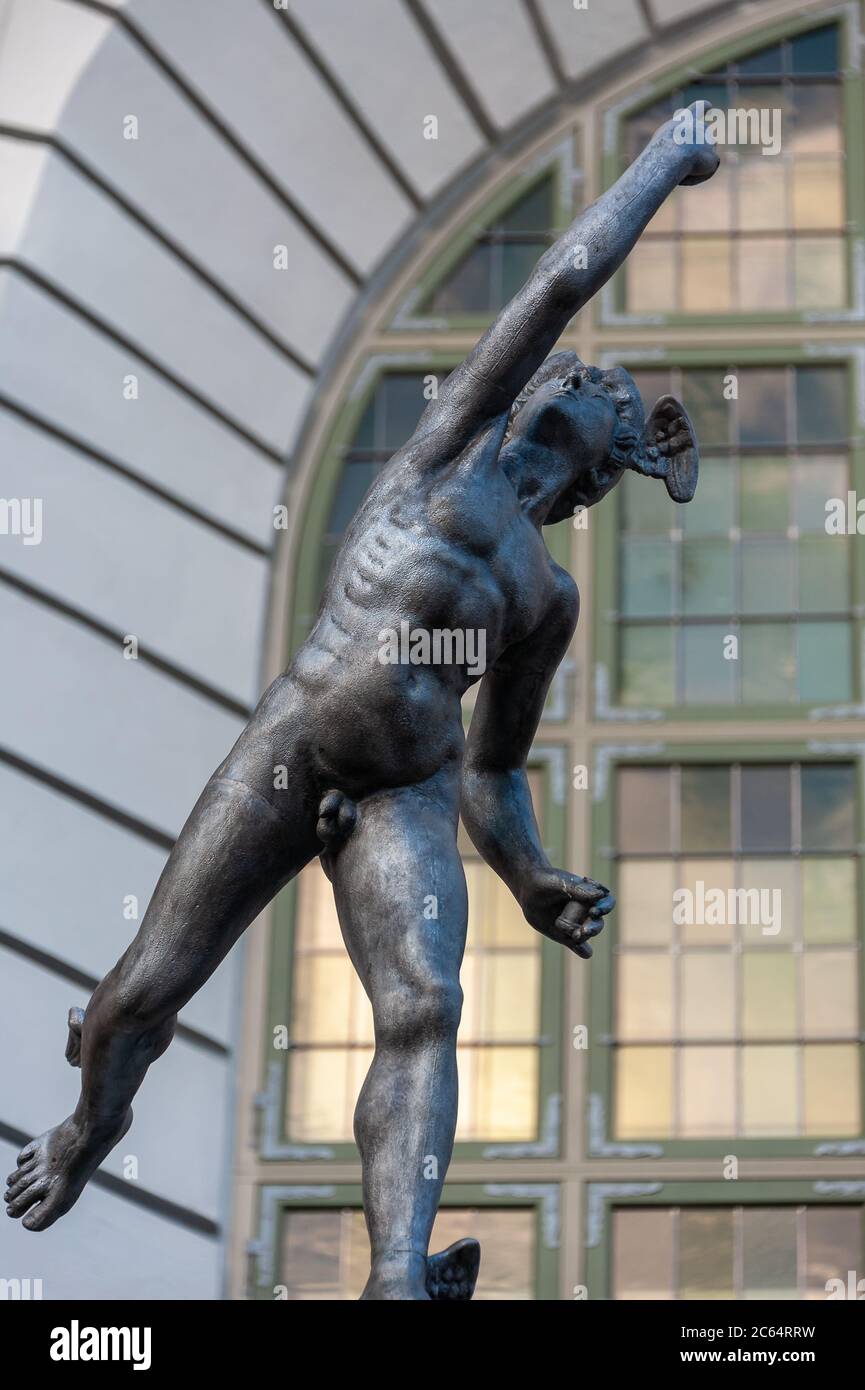 God Hermes High Resolution Stock Photography And Images Alamy God Hermes High Resolution Stock Photography And Images Alamy