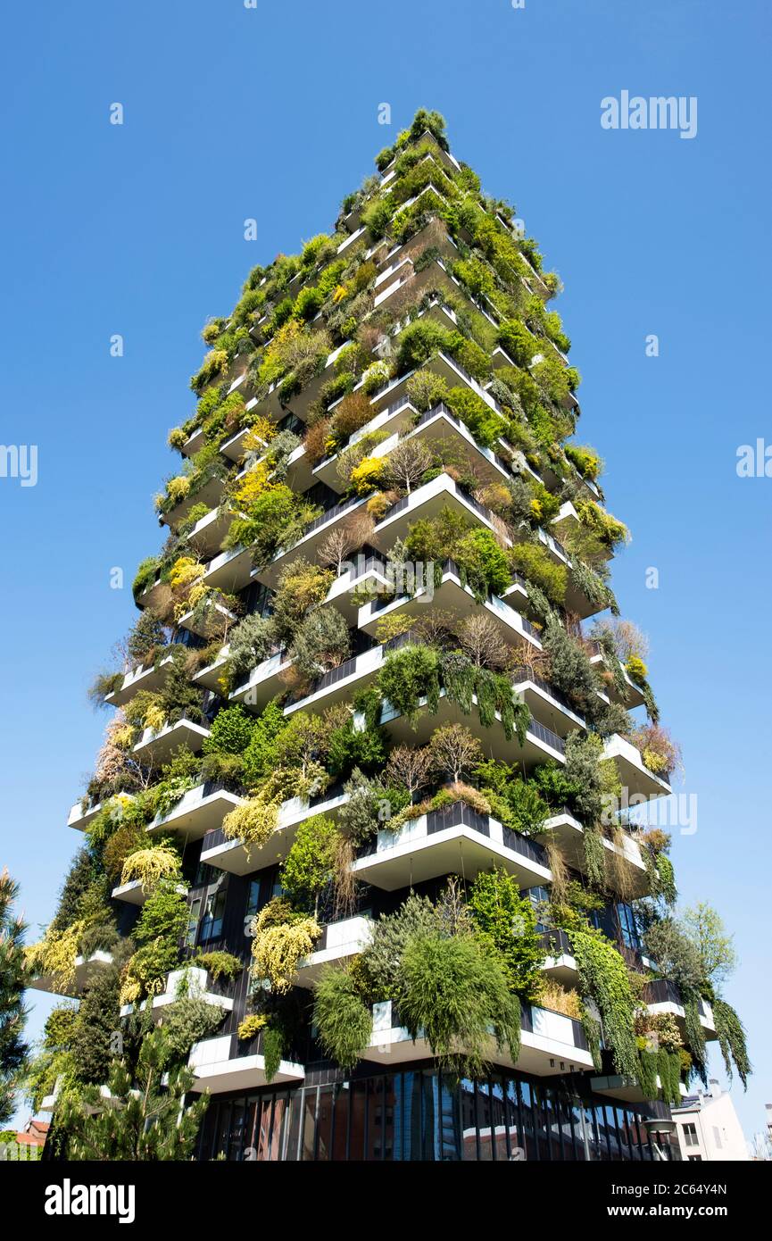 Italy, Lombardy, Milan, Bosco Verticale apartment building Stock Photo