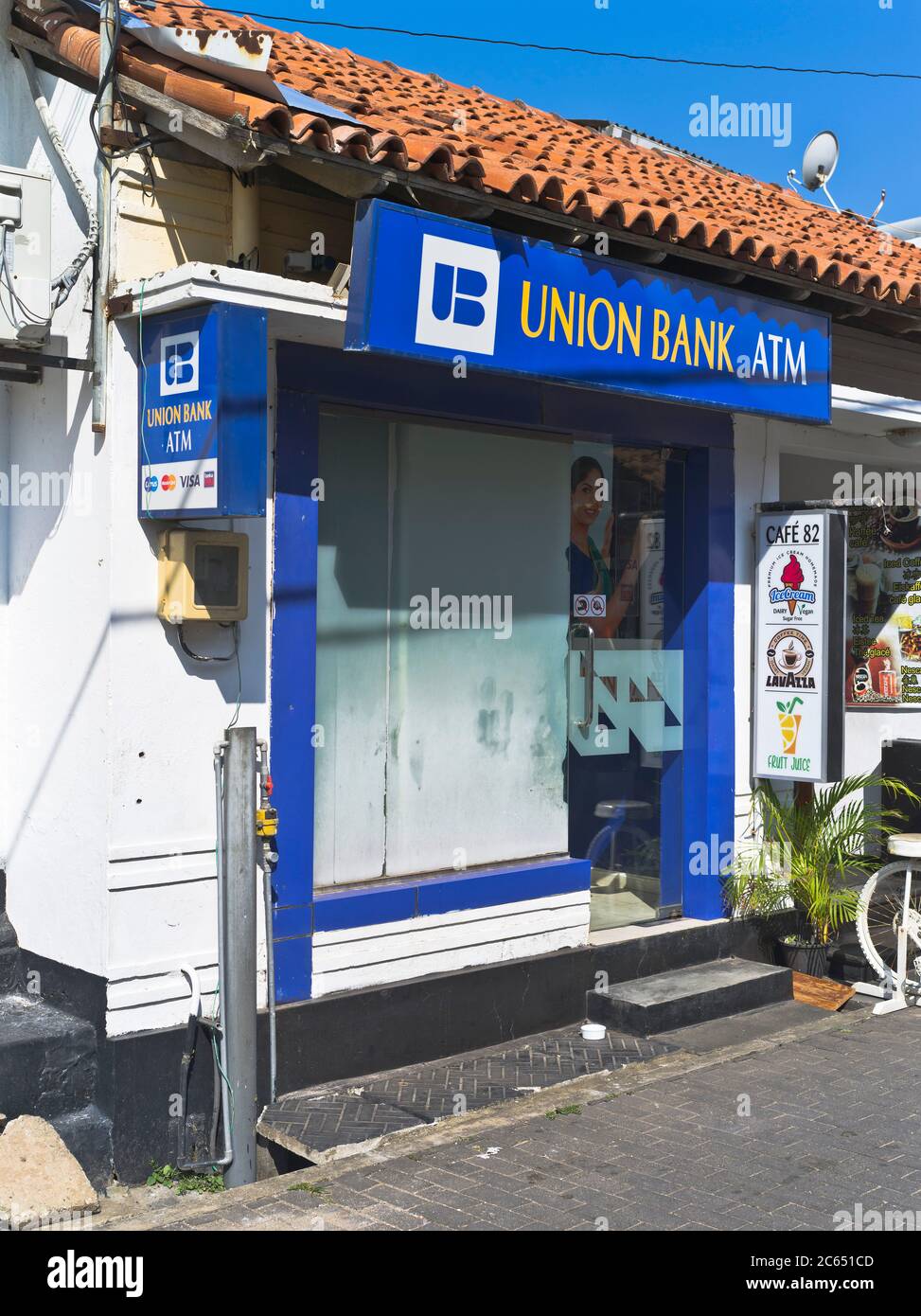 dh Union Bank building GALLE FORT SRI LANKA Sri Lankan Tourist money