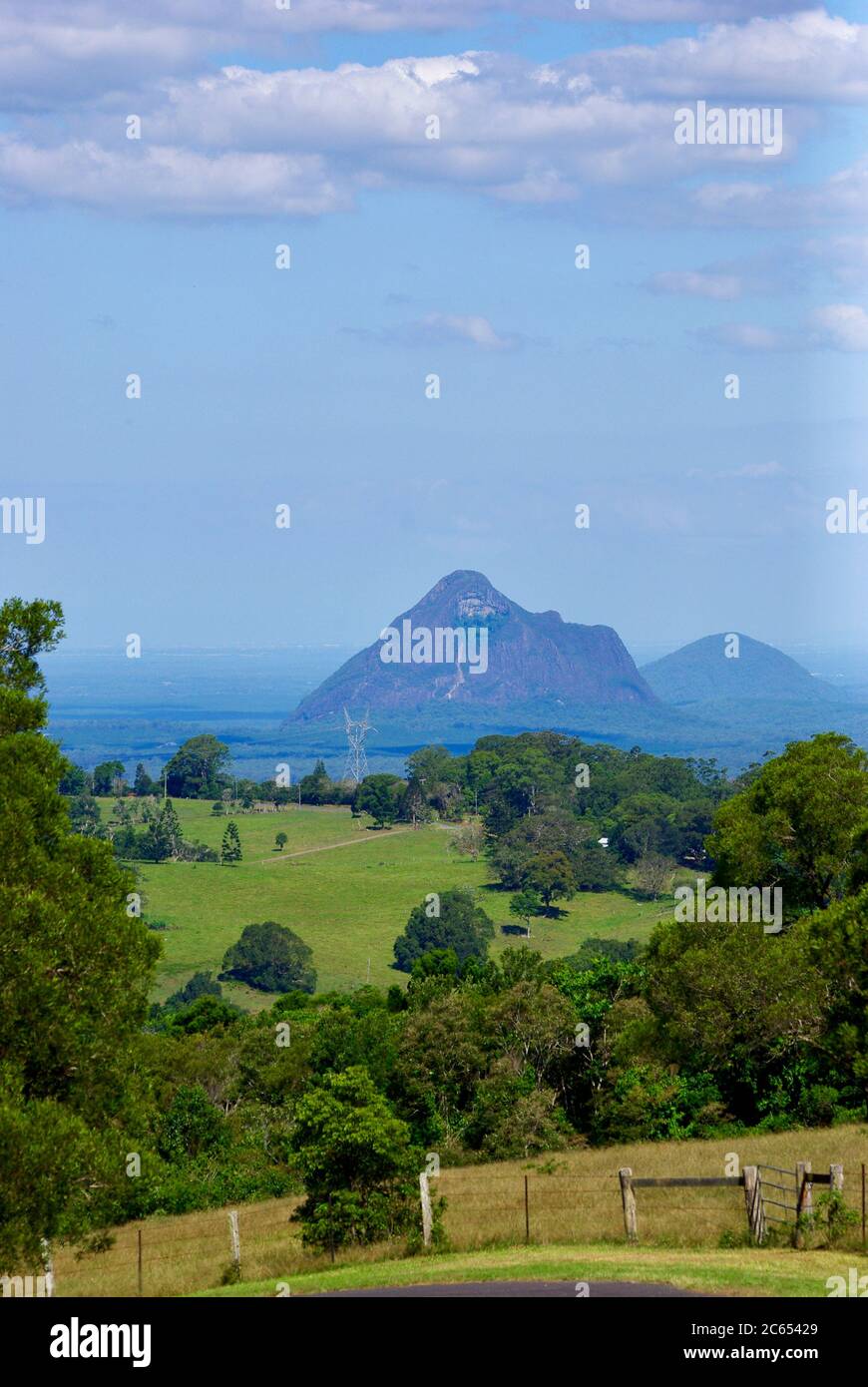 Sunshine coast glasshouse mountains hires stock photography and images