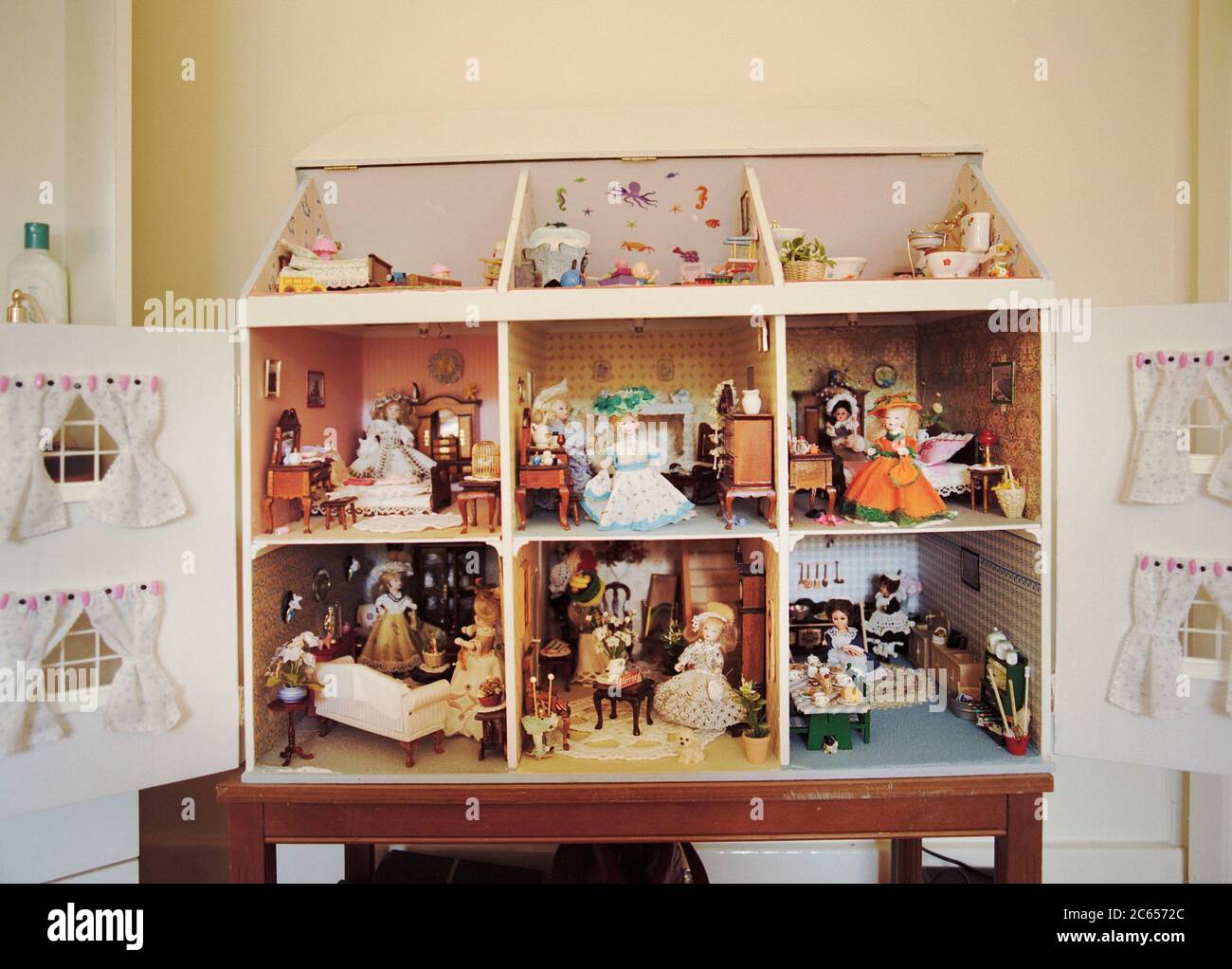 Uk Dolls High Resolution Stock Photography and Images Alamy