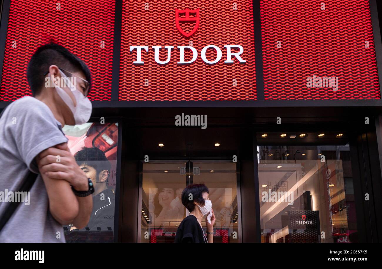 Pedestrians walk past the French sporting goods Decathlon store in Hong  Kong. (Photo by Budrul Chukrut / SOPA Images/Sipa USA Stock Photo - Alamy