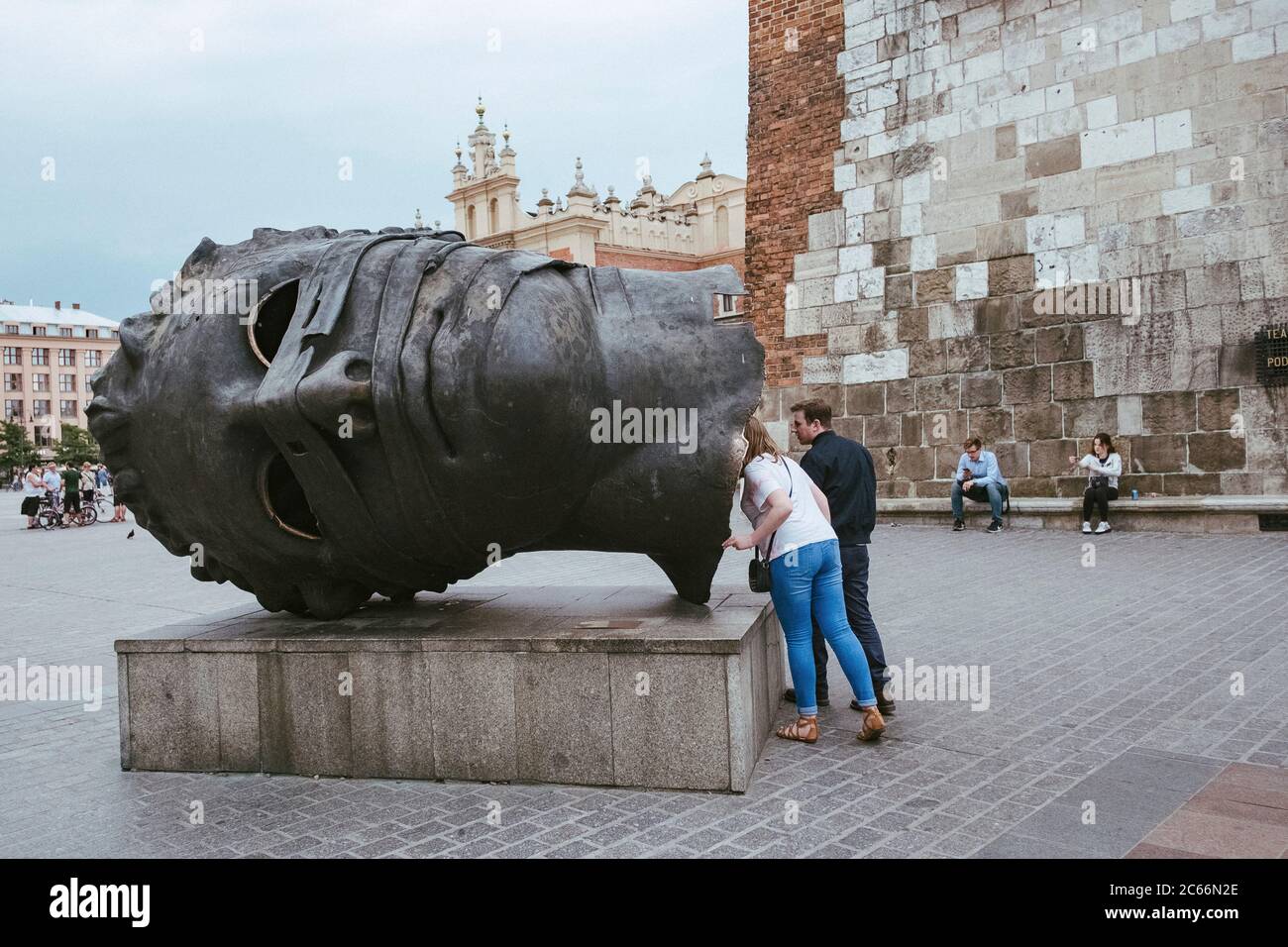 Krakow poland sculpture head hires stock photography and images Alamy