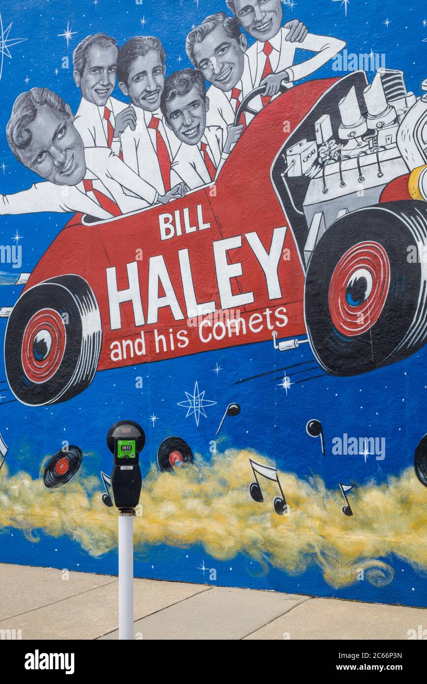 USA, New Jersey, The Jersey Shore, Wildwoods, 1950s-1960s rock and roll history, mural for Bill Haley and his Comets Stock Photo